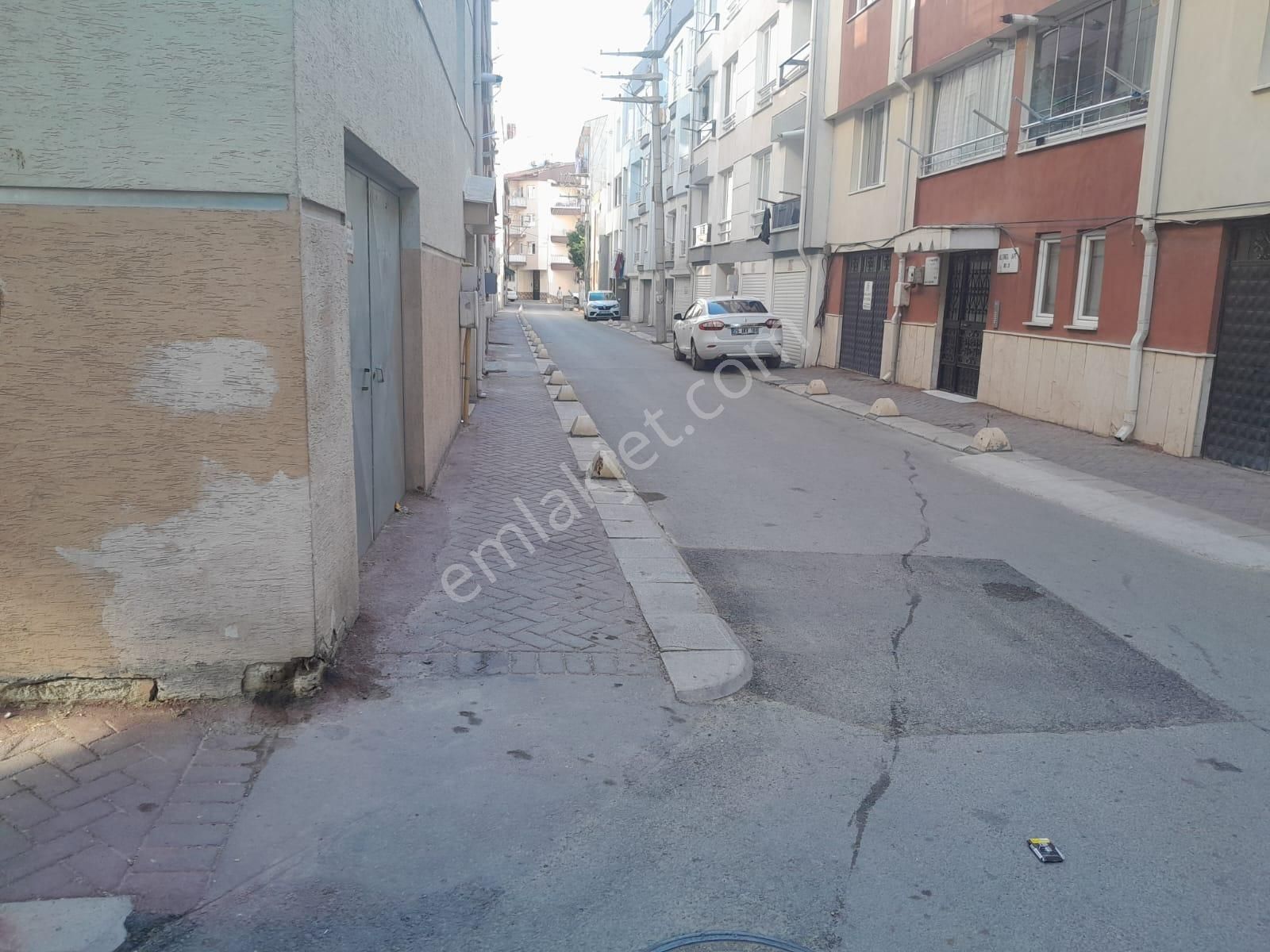 Boyut Global'den Çarşı Merkez Ömerağa Mh.satılık 3 Katlı Bina