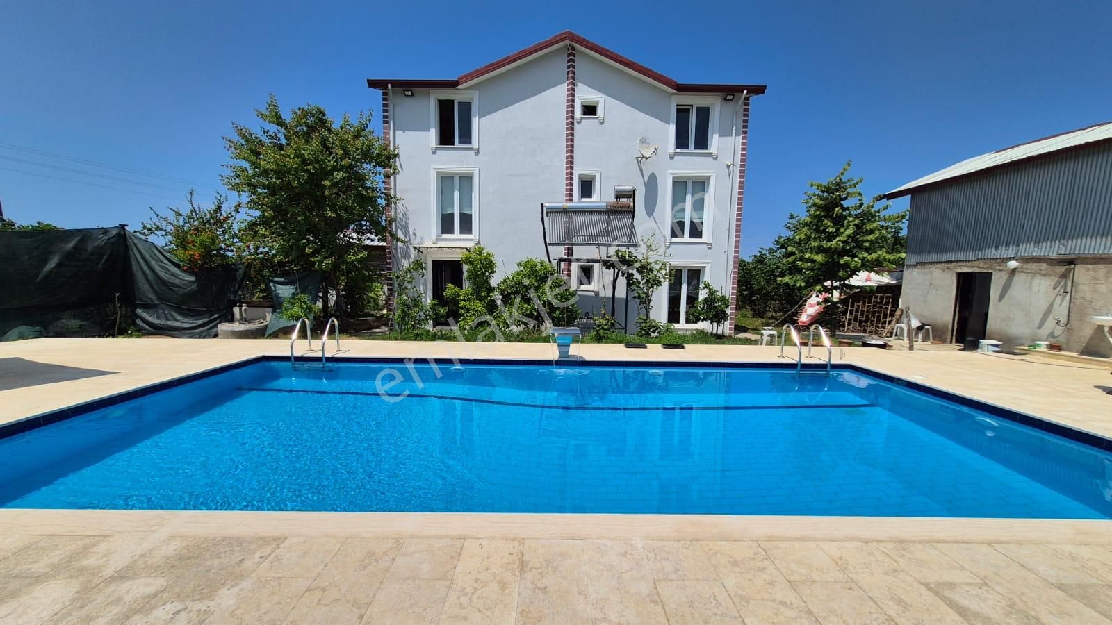 Sakarya Kocaali Kadıköy De Satılık Çiftlik Evi