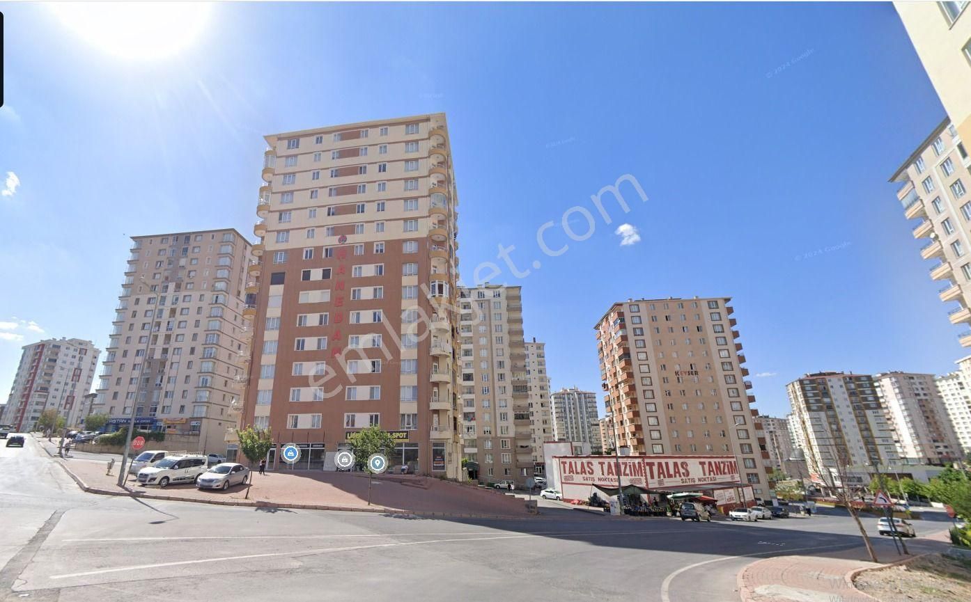 Kimsesizler Emlaktan Talas Mevlanada Kiralık 20 M2 Dükkan