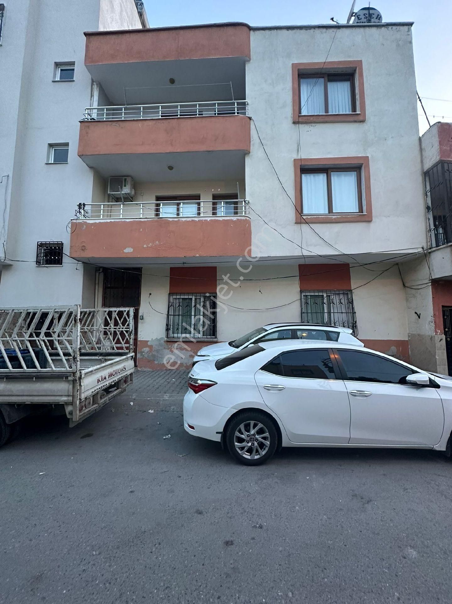 Vizyon Gayrimenkul'den Şevketsümer Mah Satılık 3 Katlı Müstakil