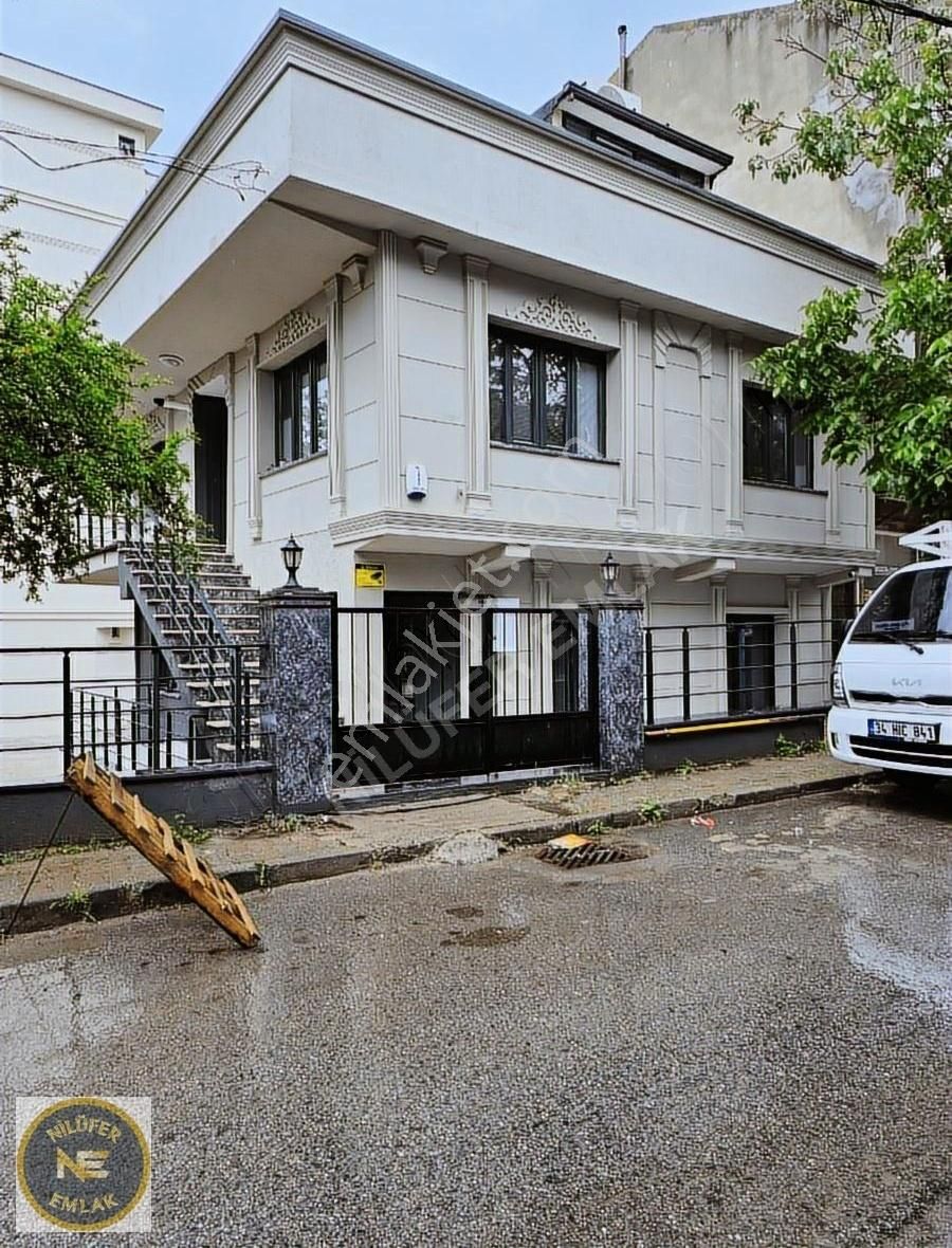 Tuzla Merlezde Satılık Konut Ve İşyerine Uygun Müstakil Bina