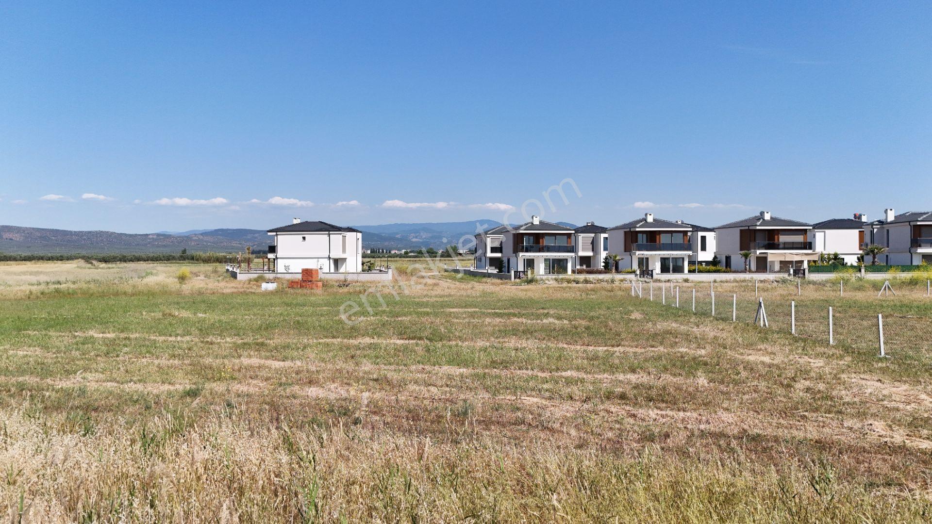 S&s Emlak'dan Gömeç Kemalpaşa'da Villa İmarlı 365 M2 Satılık Arsa - Görsel 2