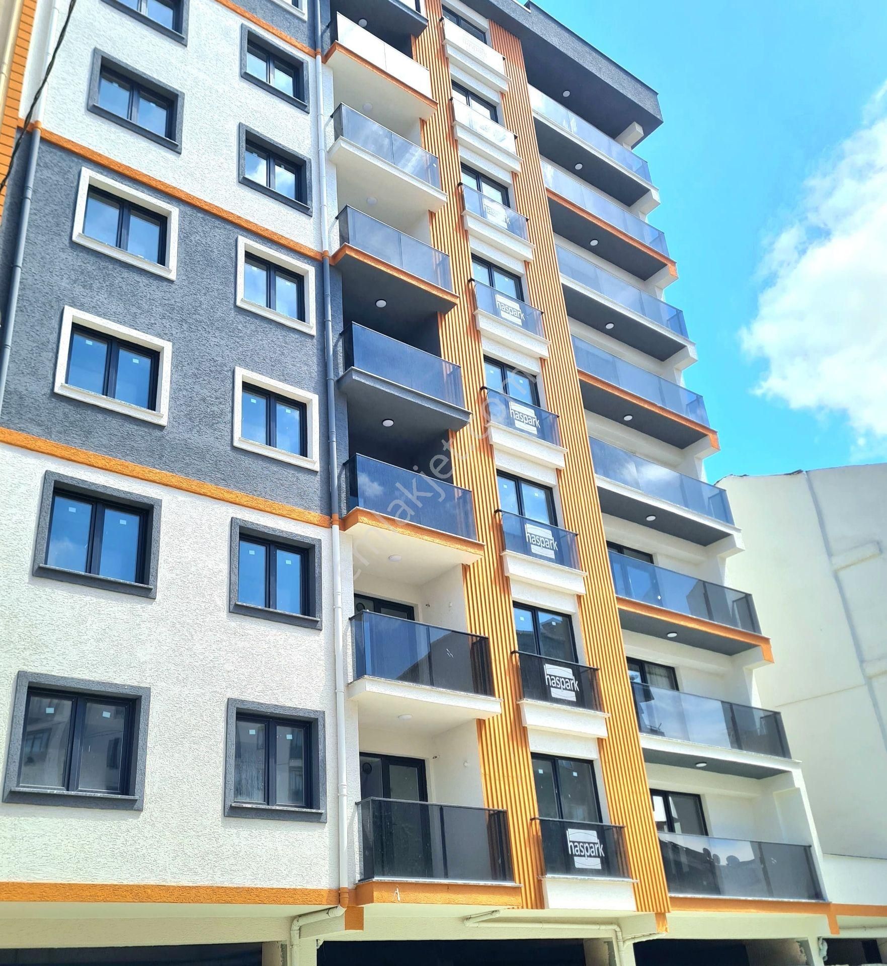 Satılık 4+2 Dublex Daire - Metro Yanı Sıfır Daire