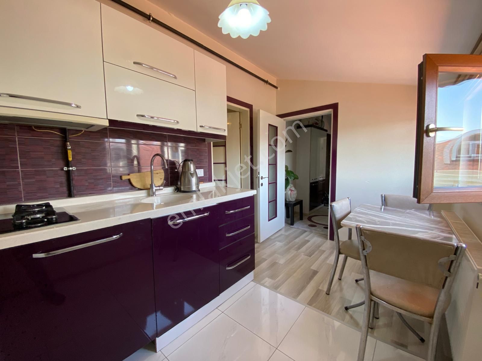 Saltakta Kiralik 2+1 Eşyalı Apart