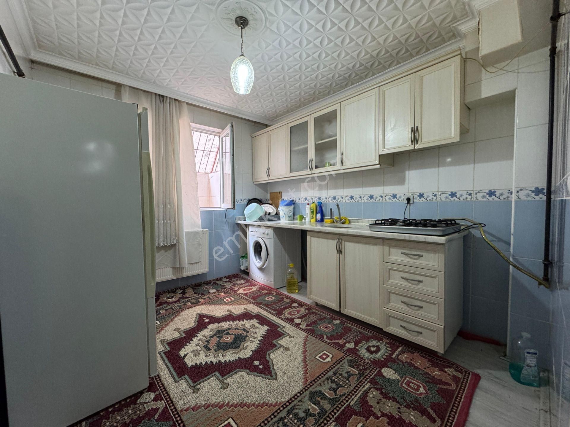 Bademlik Yolu Caddesine 1 Bina 3+1 Balkonlu 120 M2