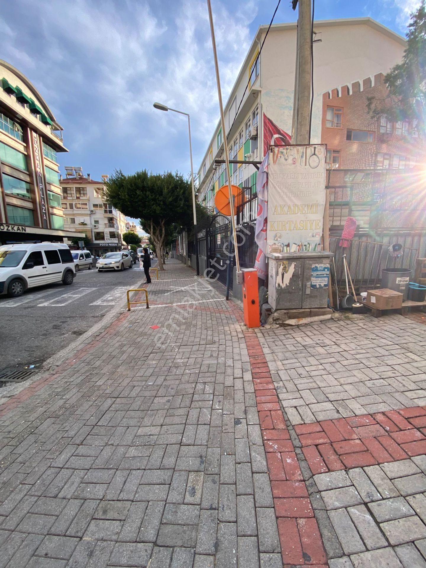 Alanya Merkezde Satılık 35 M2 Yatırıma Uygun Kupon Dükkan - Görsel 15