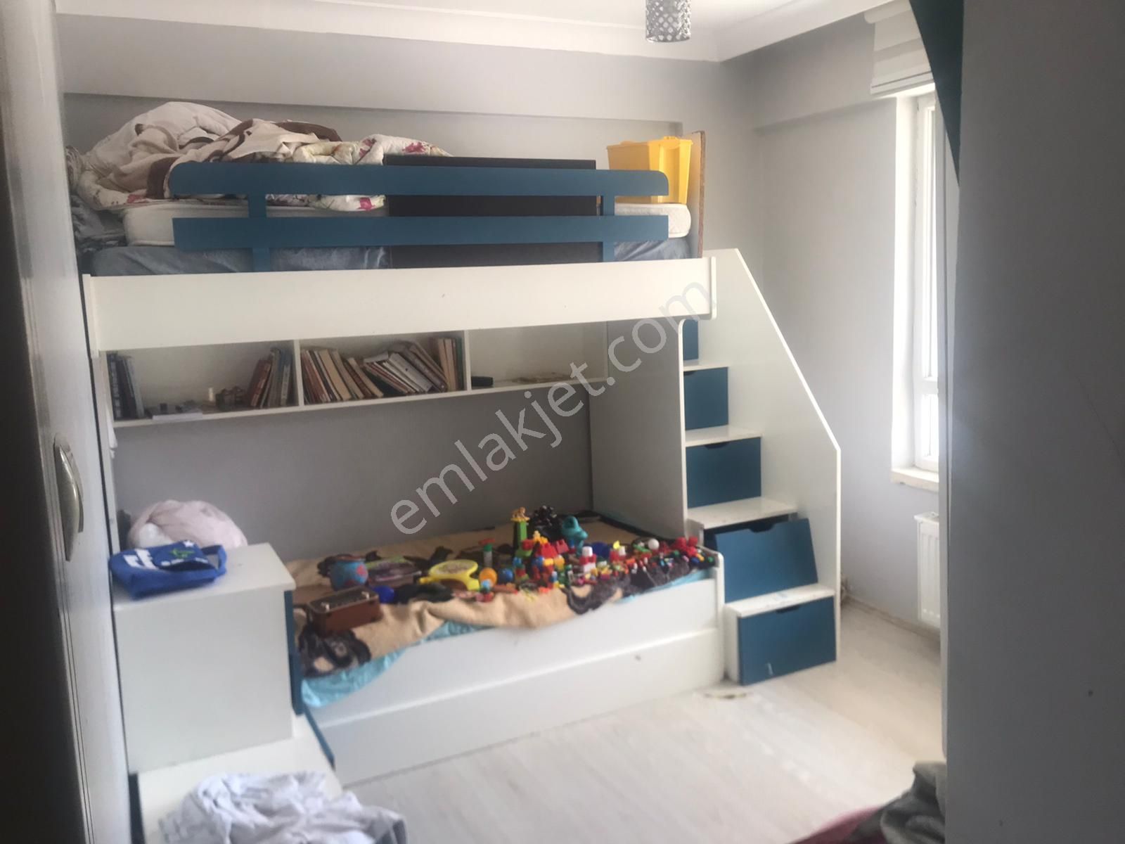 Yılmazer Emlak'dan Karapürçek'de Kullanışlı Stad Mevki 3+1 Dairemiz