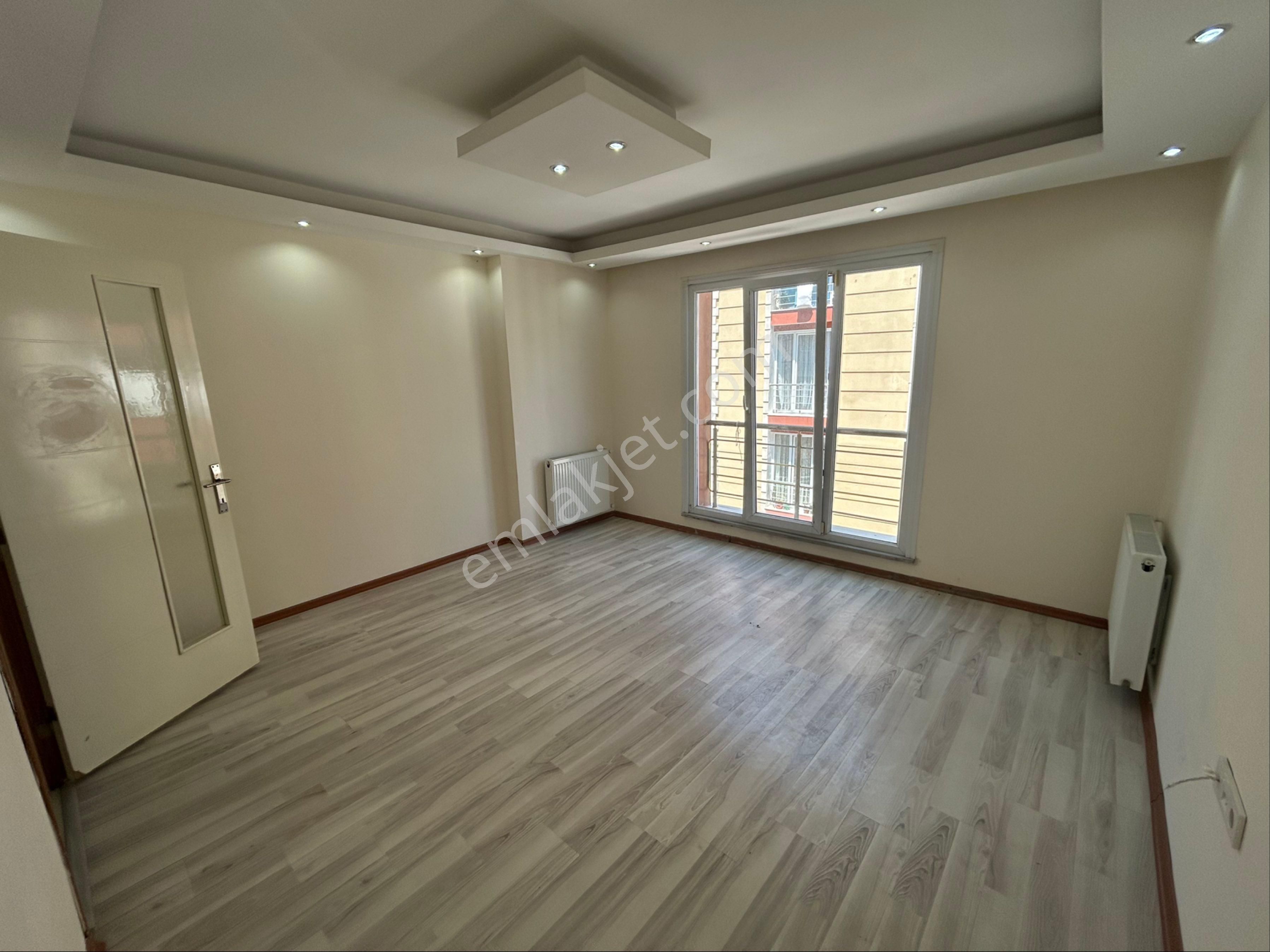 Metrobüse Yürüme Mesafesi Yeni Bina Satılık Arakat - Görsel 2