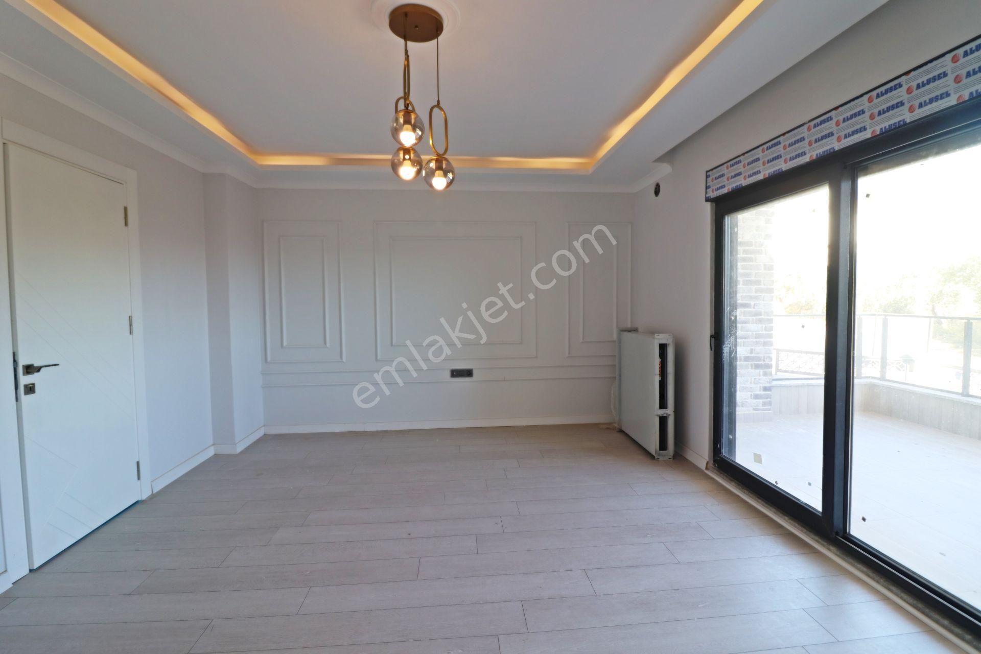 Irmaksudan Altınoluk Deniz Ve Dağ Manzaralı Satılık 5+1 Villa - Görsel 3