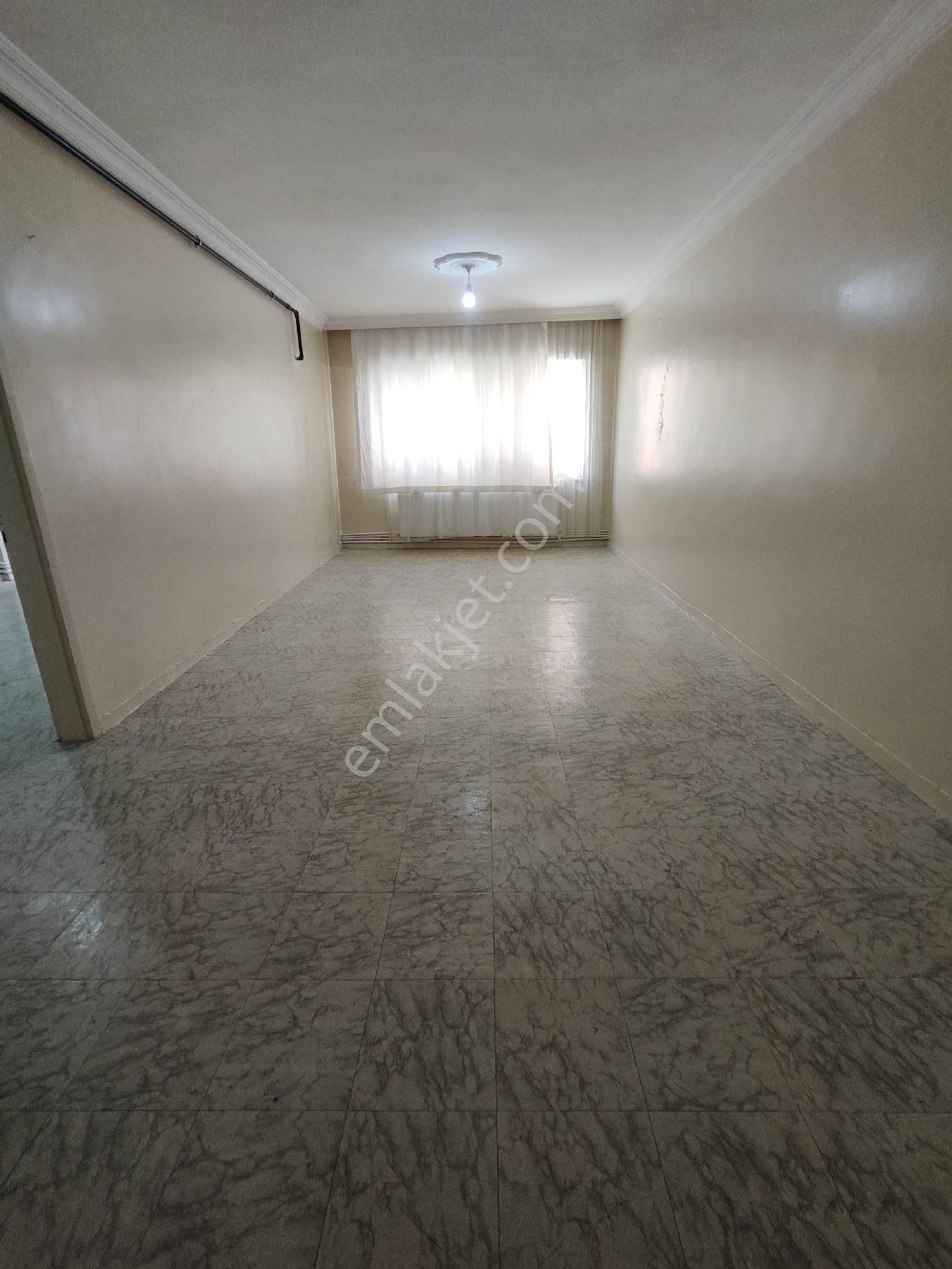Polatlı Polgaz Yakınında 3+1/125m² Ara Kat Kiralık Daire