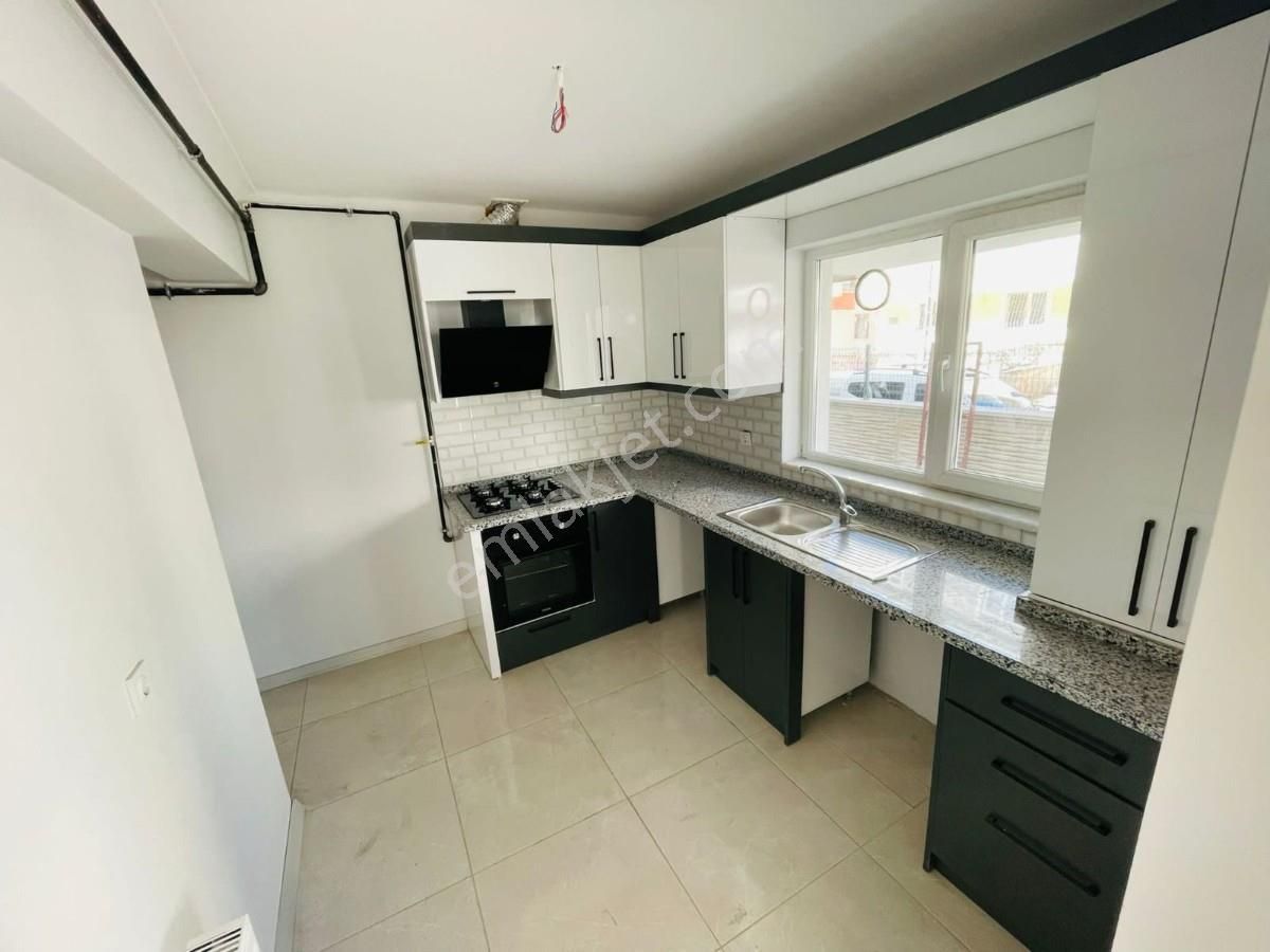 Sincan Atatürk Mh 3+1 Full Yapı E.banyolu 2 Yıllık Öncephe Daire