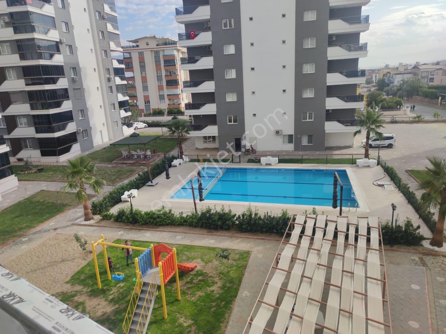Nazilli Zafer Mahallesi Bulvar 60 Sitesinde Lüks Satılık Daire
