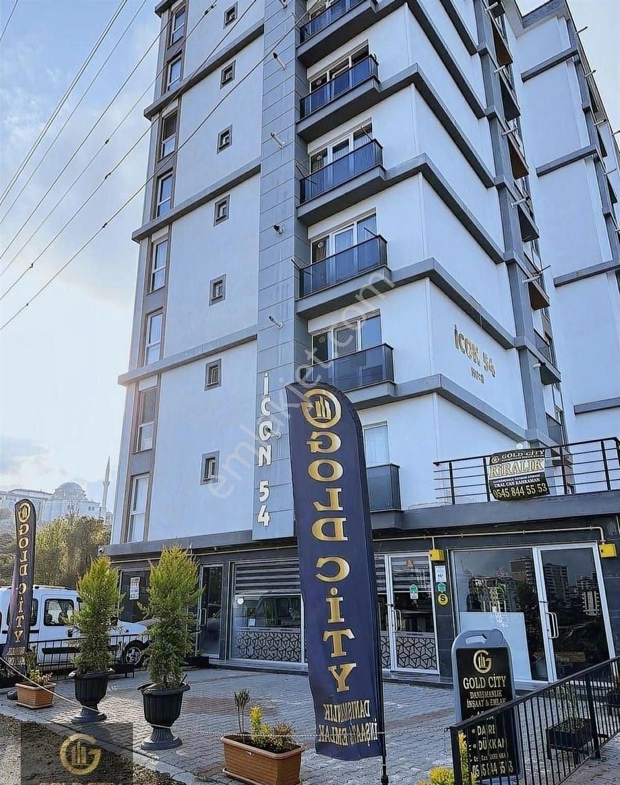 Gold Cıty'den Deniz & Şehir Manzaralı 1+1 Daire