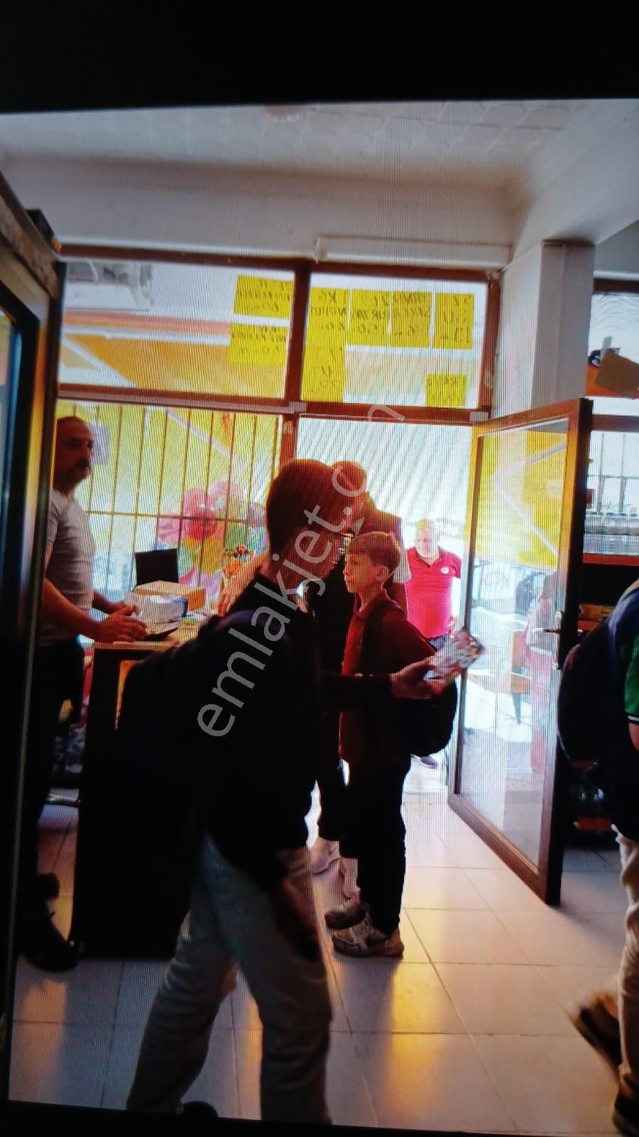 Ankara Pınarbaşı Mahallesinde Anaokulu- İlkokul- Orta Okul Ve Liseler İle Etrafı Çevrili - Görsel 26