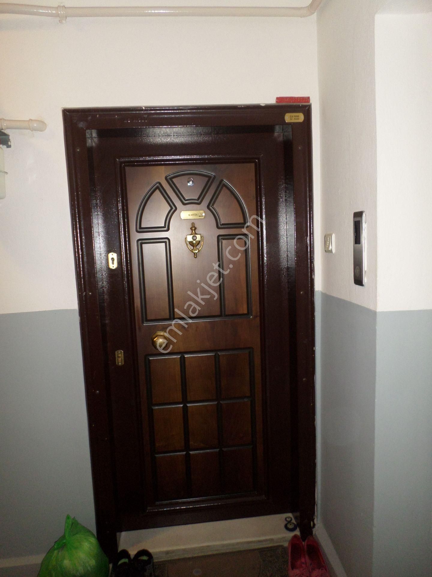 Mudanya H.paşa Mah.de Acil Satılık Daire 2.kat Tam Merkezde Düzayak Site Bahçe İçinde 3+1 Bakımlı - Görsel 28