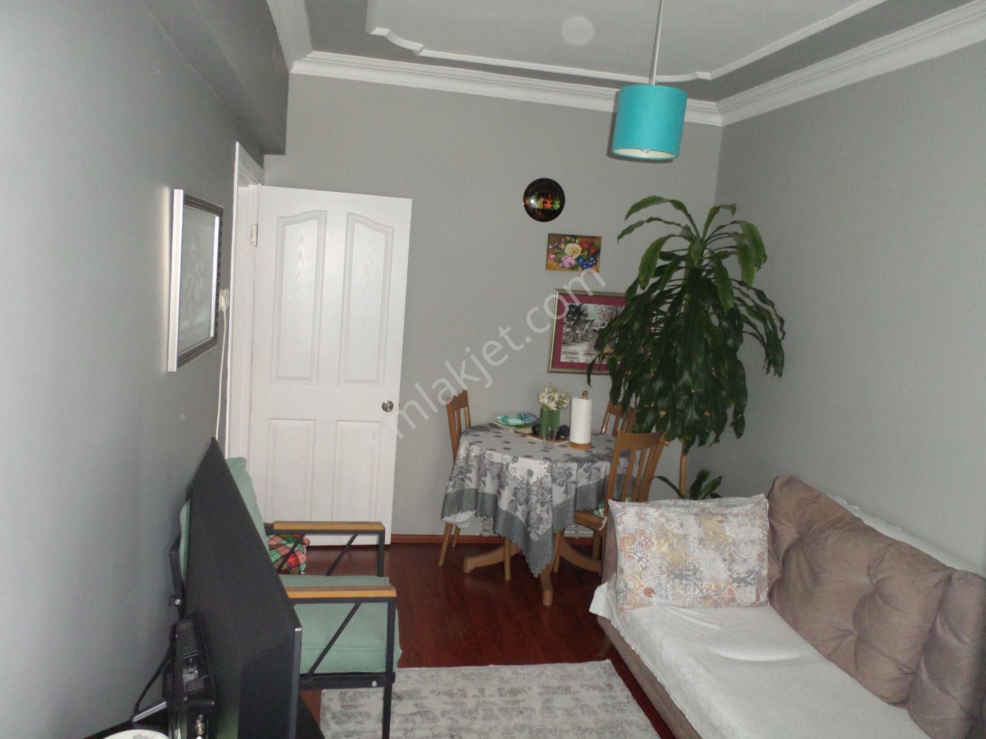 Mudanya H.paşa Mah.de Acil Satılık Daire 2.kat Tam Merkezde Düzayak Site Bahçe İçinde 3+1 Bakımlı - Görsel 4