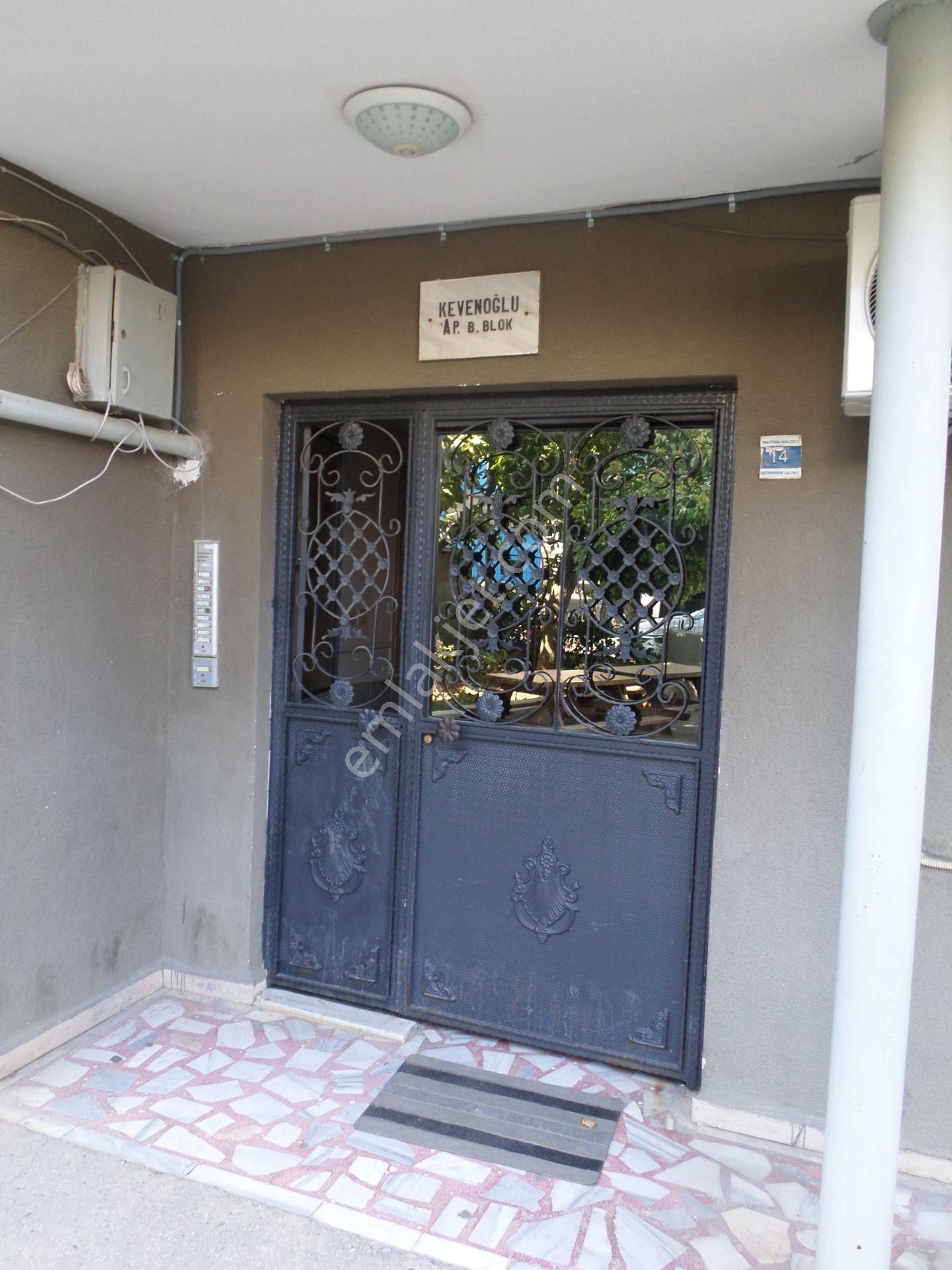 Mudanya H.paşa Mah.de Acil Satılık Daire 2.kat Tam Merkezde Düzayak Site Bahçe İçinde 3+1 Bakımlı - Görsel 33