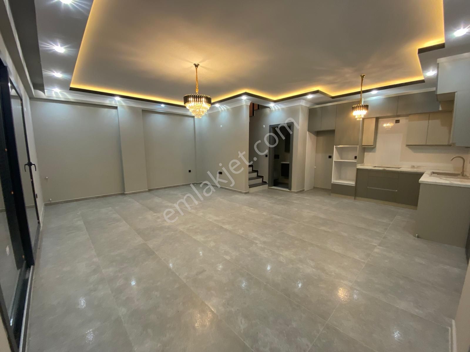 Didim Hisar Mh Satılık 4+1 Havuzlu Villa