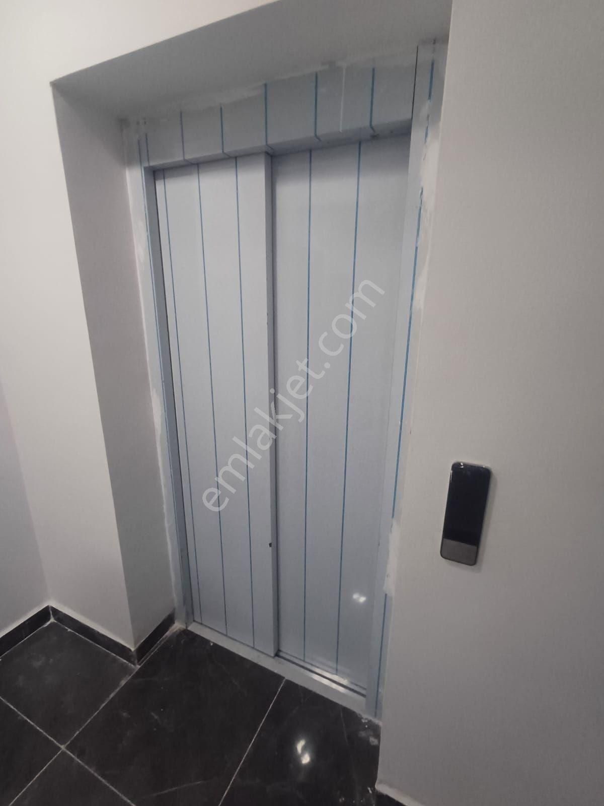 Samsun İlkadım Çatalarmut Mahallesi Opete Yakın 2+1 Beveyn Banyolu Kiralık Daire