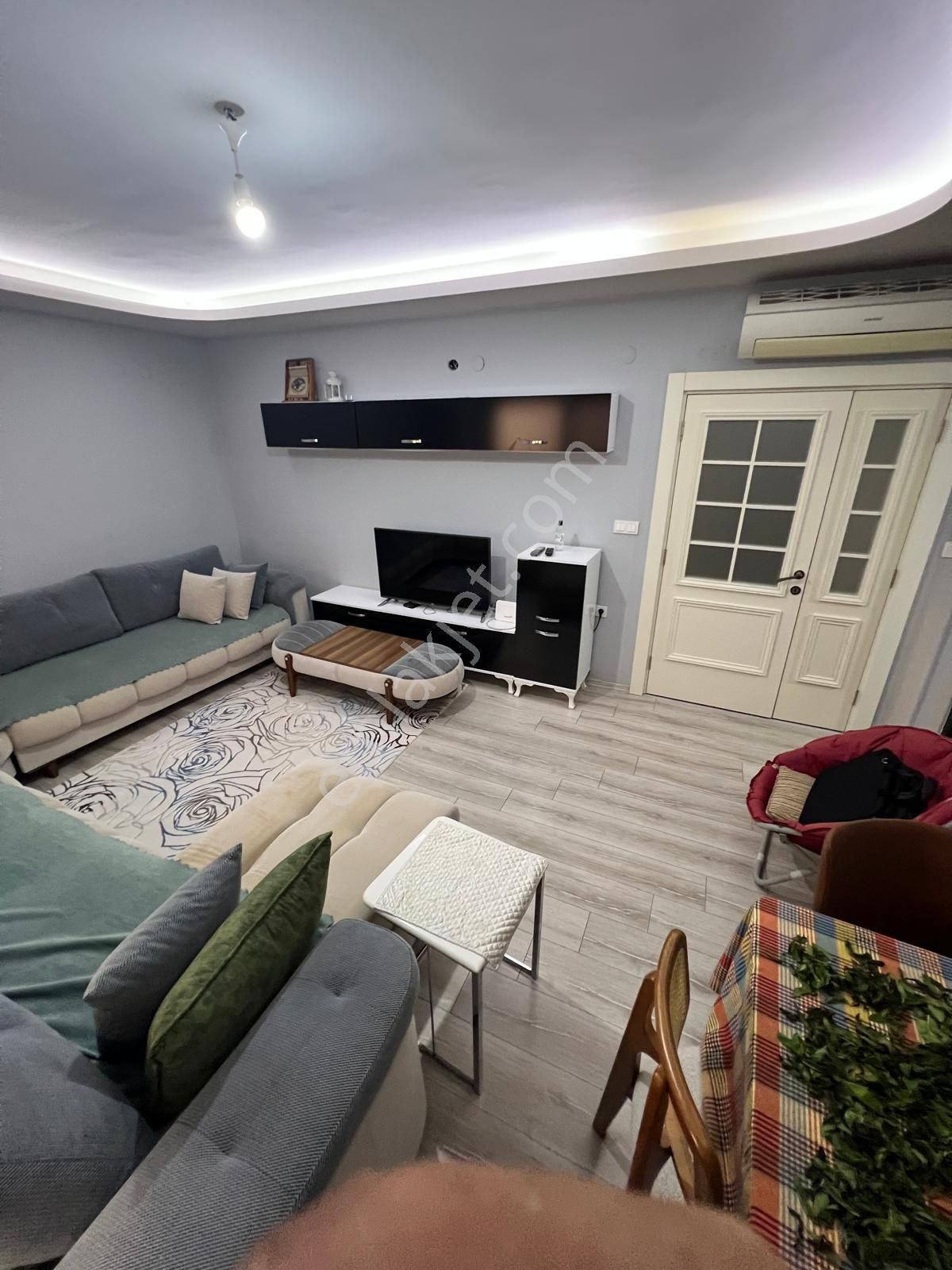 Havuzlu Satılık 3+1 Daire Yeni Şehir Hastanesi Yakını