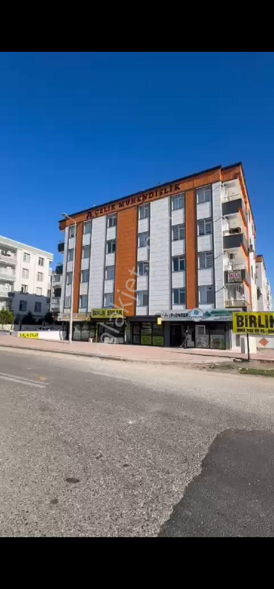Öz Birlik Emlaktan Kiralık 2+1 100 M²