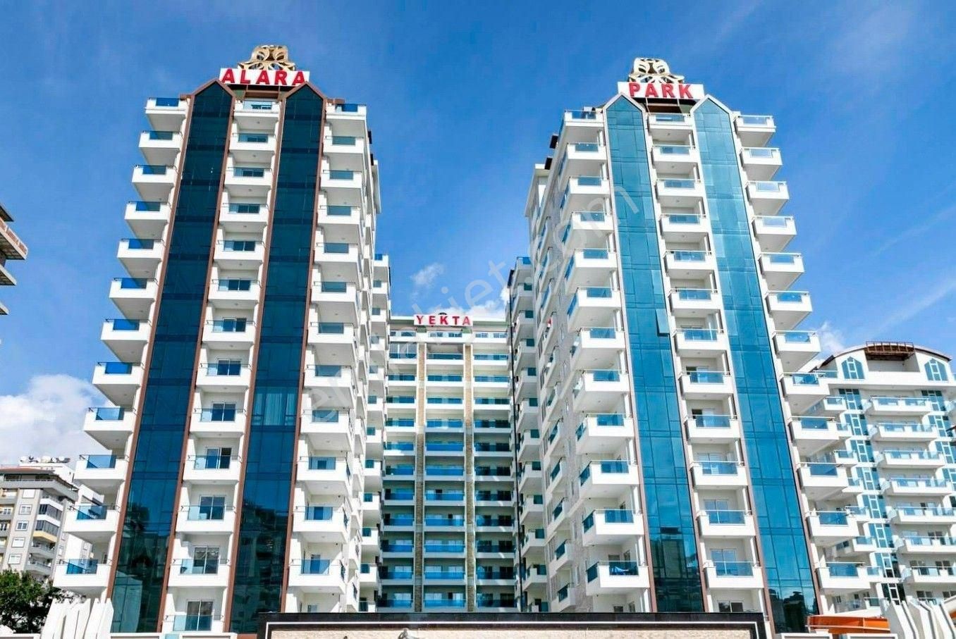 Alanya Mahmutlar’da Hotel Konforunda Full Aktiviteli 1+1 Eşyalı Daire
