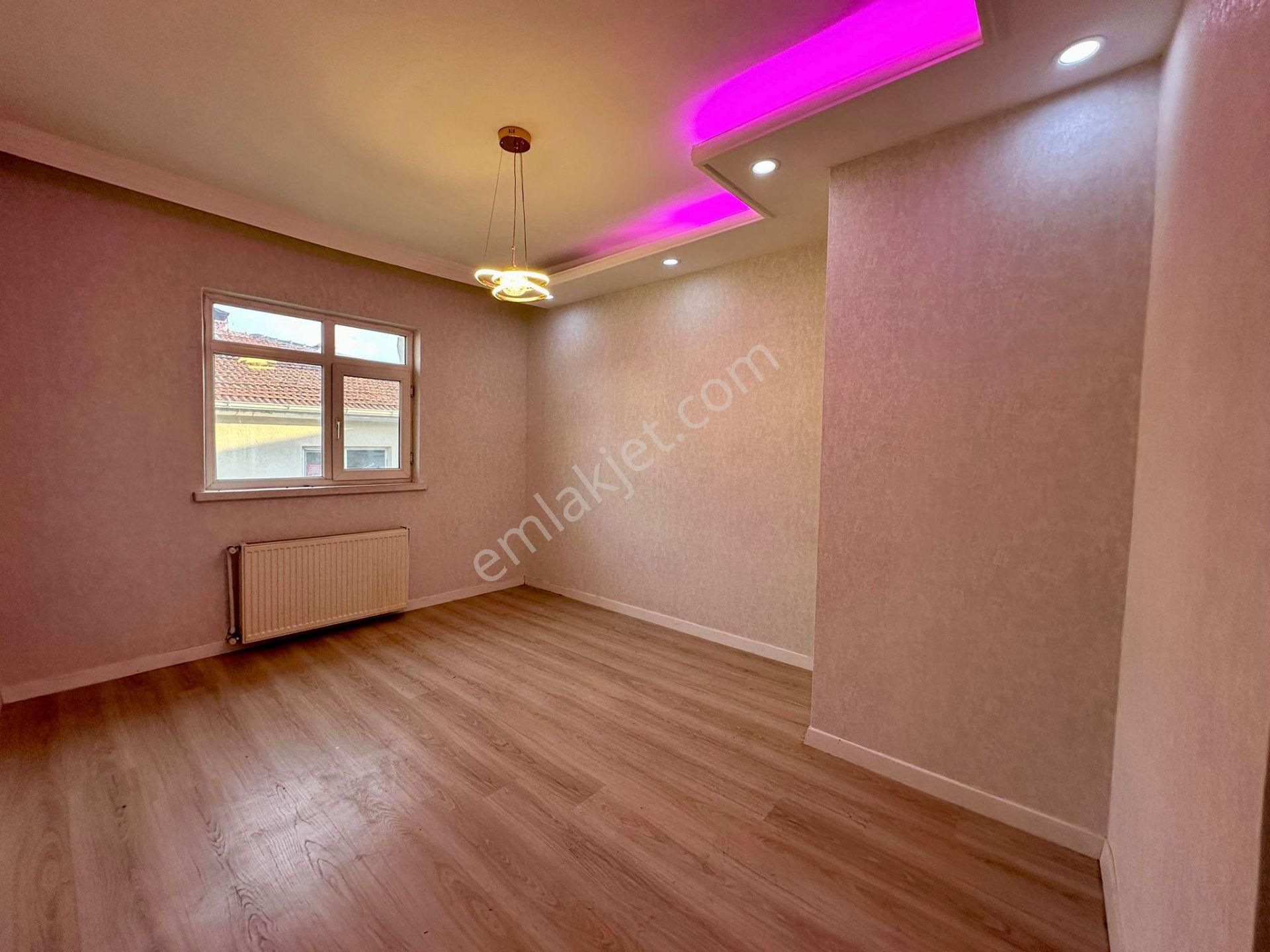 Akşemsettin`de Ultra Lüks Yapılı Daire