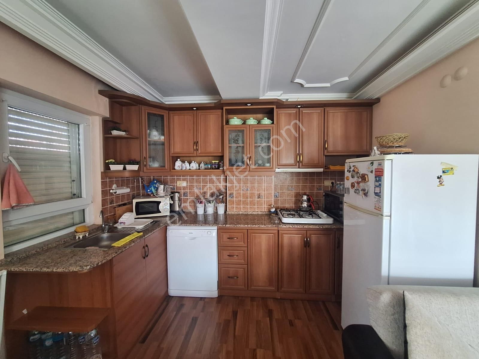 Sadece Kumsaldan Ege Kafe Mevkii Full Eşyalı Masrafsız _3+1_ Daire - Görsel 4