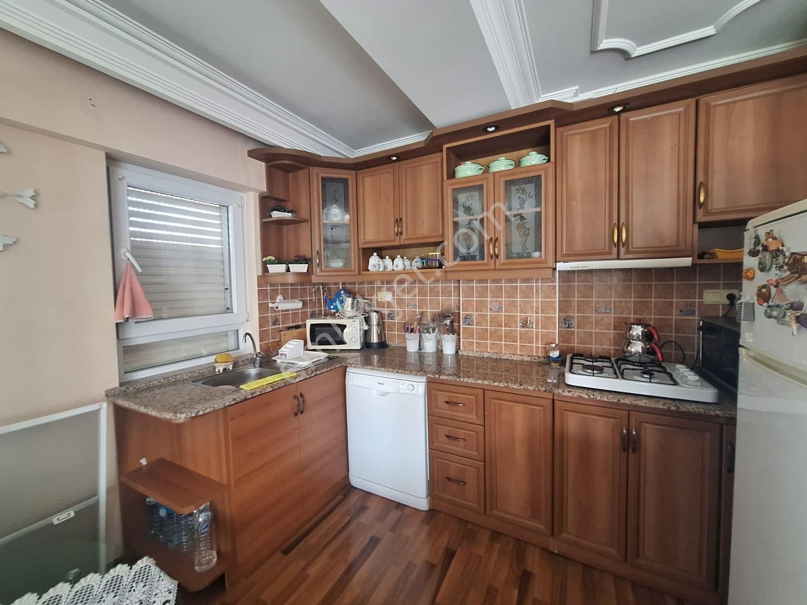 Sadece Kumsaldan Ege Kafe Mevkii Full Eşyalı Masrafsız _3+1_ Daire - Görsel 2