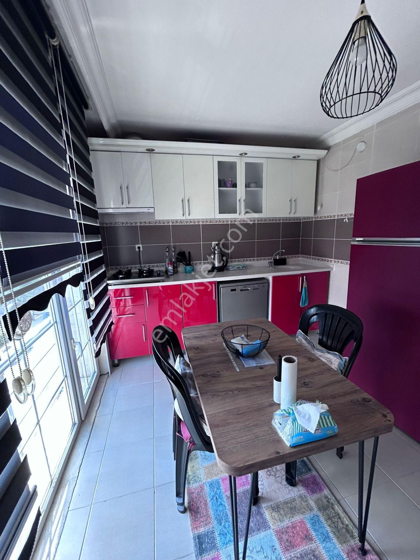 Mutlu'da Full Yapılı 1+1 90 M2 Asansörlü Dubleks Fırsatı..