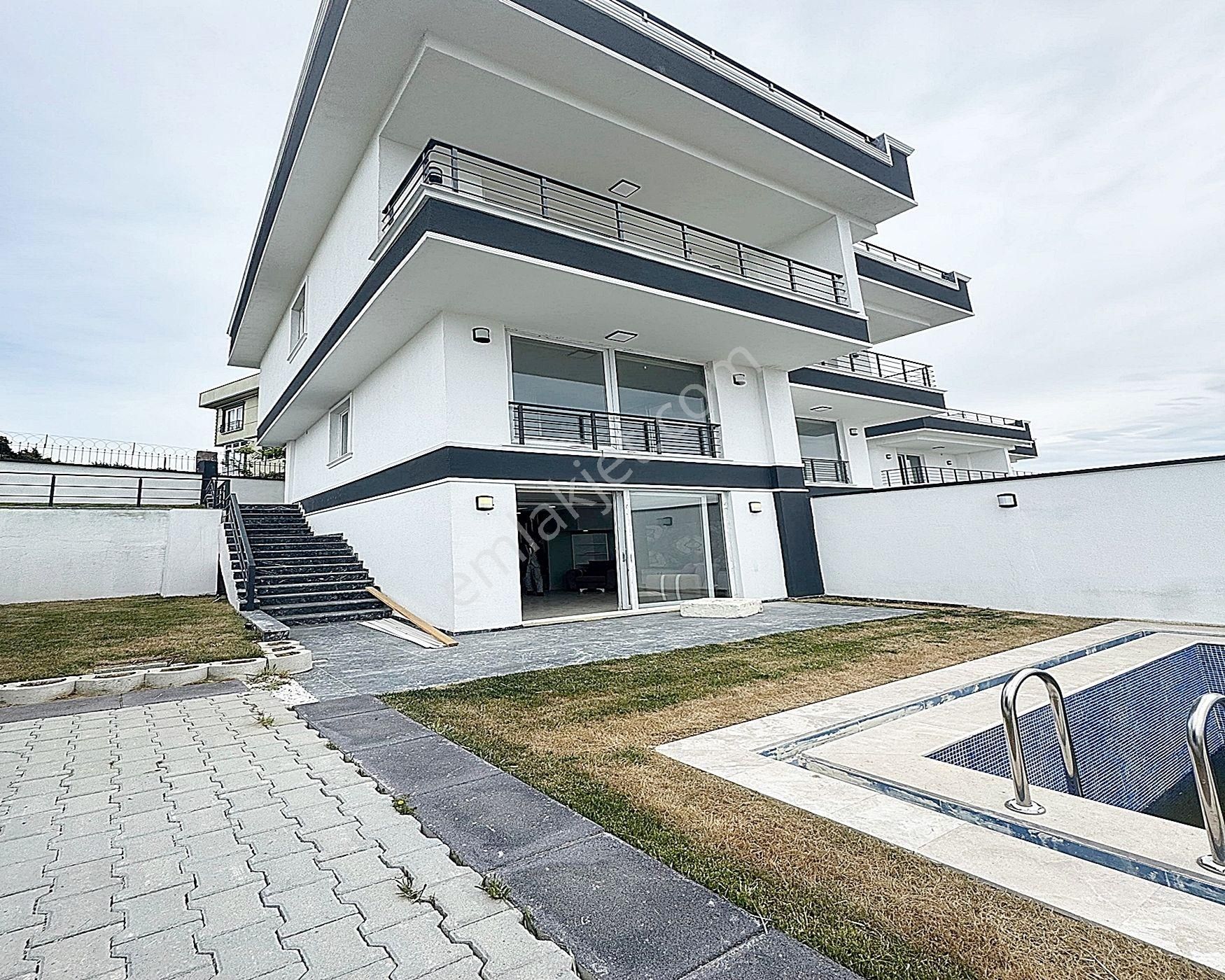 Arena Yapıdan Ultra Lüx Eşyalı 5+1 Havuzlu Kiralık Villa!!!