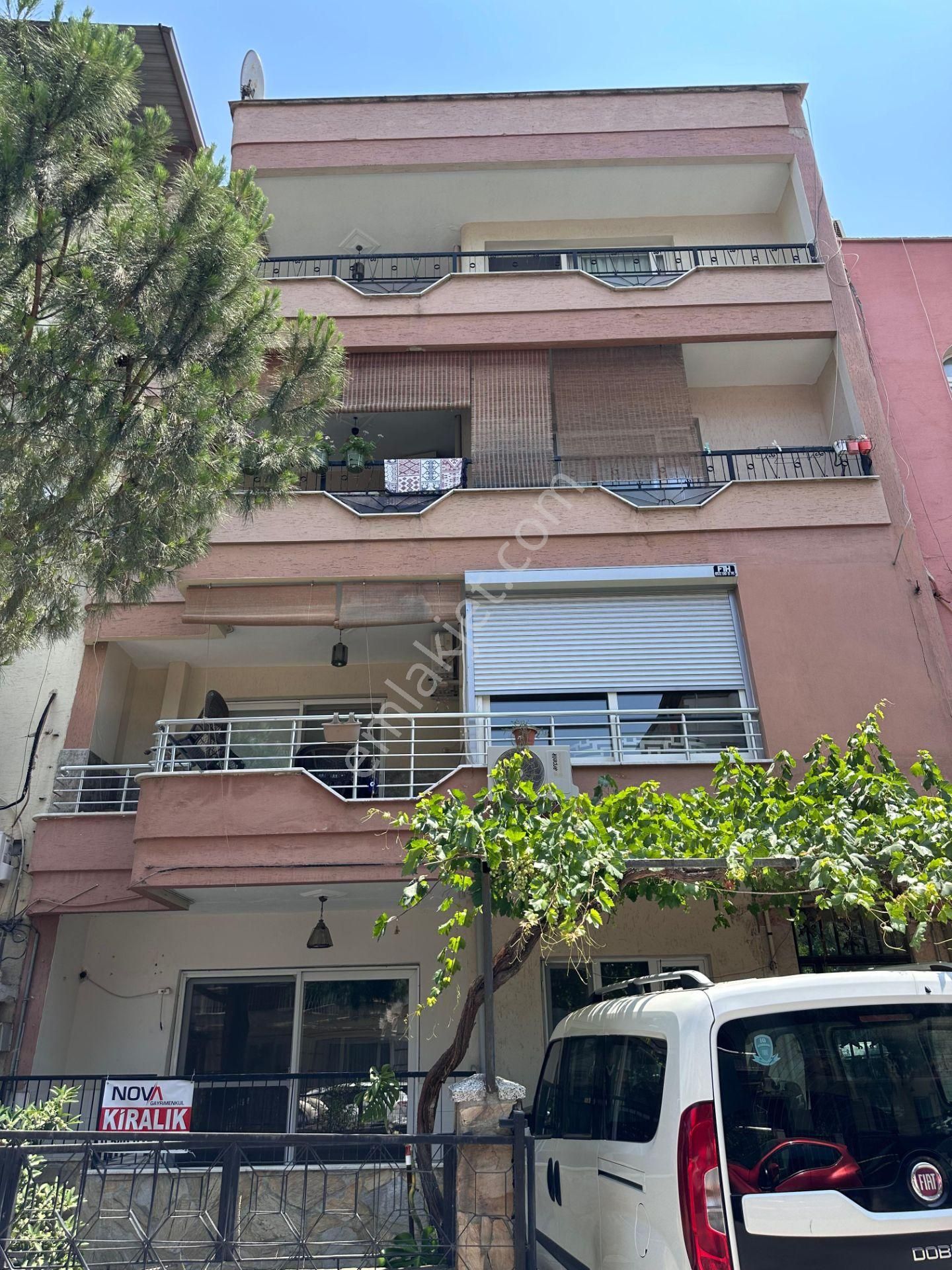 Nova'dan Cumhuriyet Mh. 135 M2 Geniş Bahçeli 3+1 Kiralık Daire