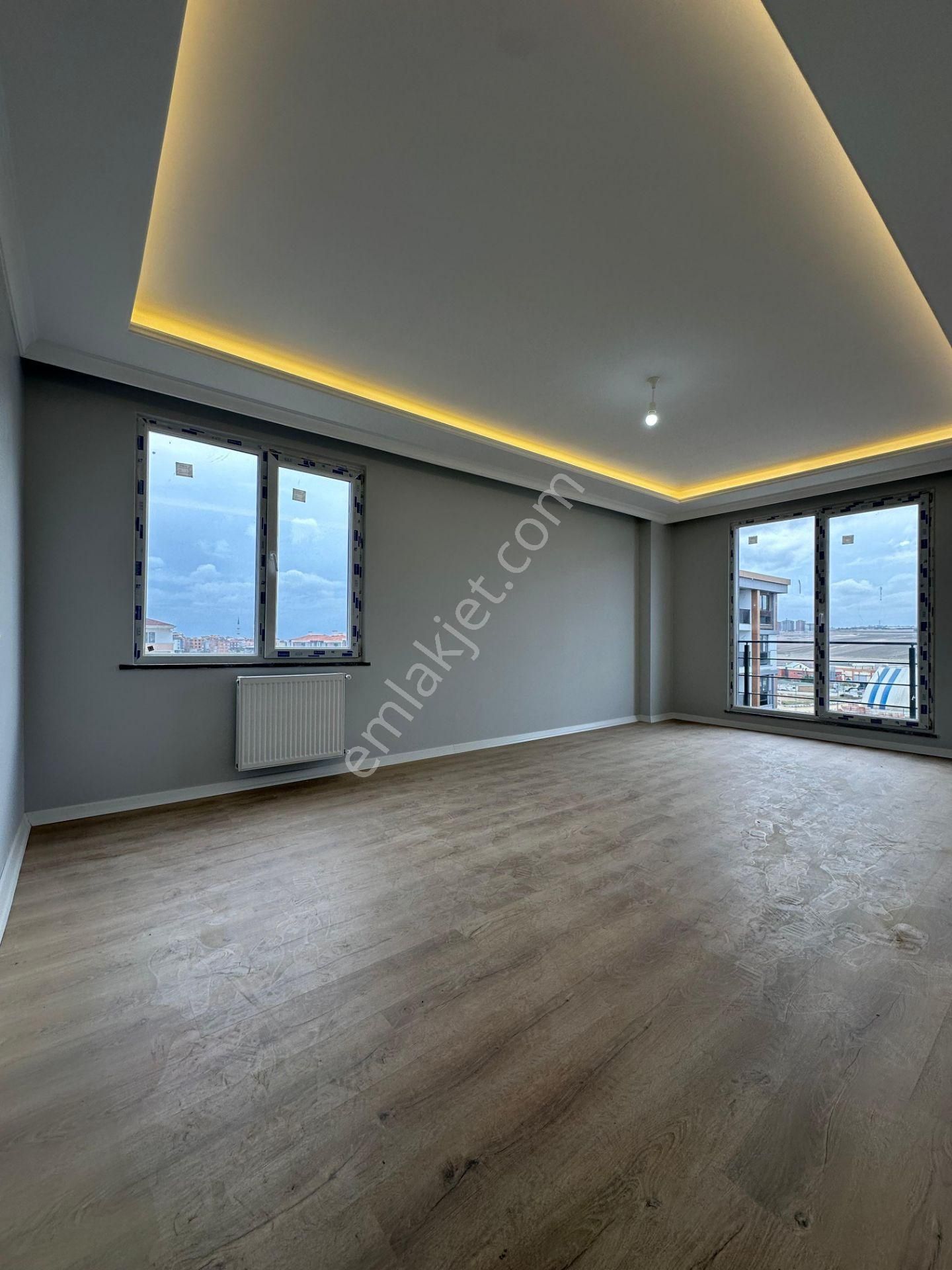 Silivri Mimarsinan Mahallesinde 2+1 Satılık Daire