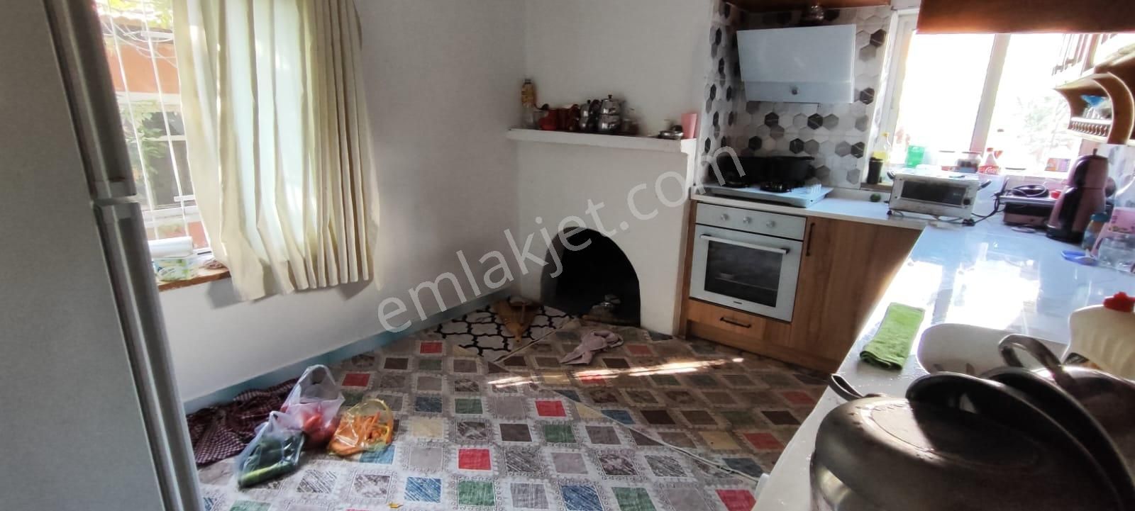 Ortaca Cumhuriyet Mah. 357 M2 Arsa İçinde 3 Katlı Ev Komple Satılık - Görsel 10