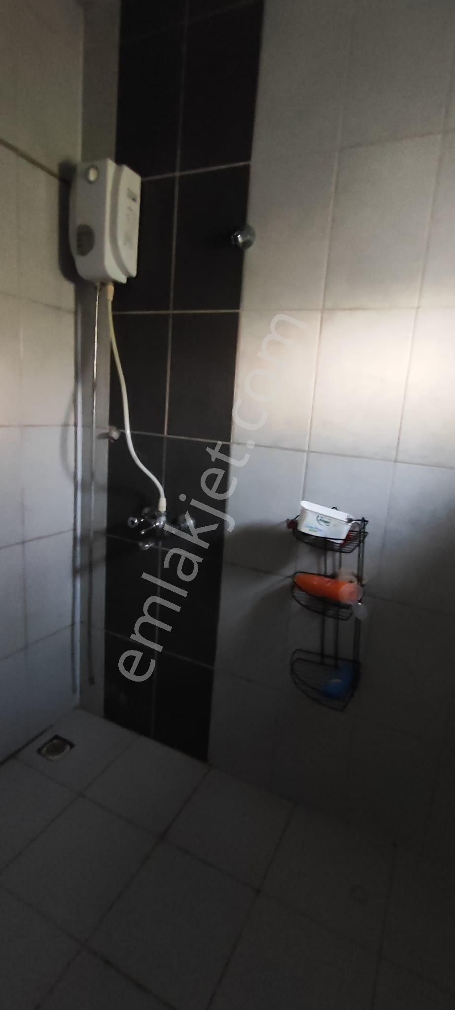 Ortaca Cumhuriyet Mah. 357 M2 Arsa İçinde 3 Katlı Ev Komple Satılık - Görsel 12