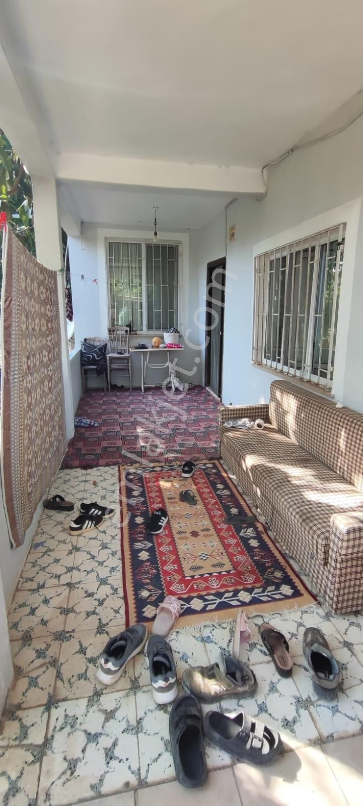 Ortaca Cumhuriyet Mah. 357 M2 Arsa İçinde 3 Katlı Ev Komple Satılık - Görsel 17