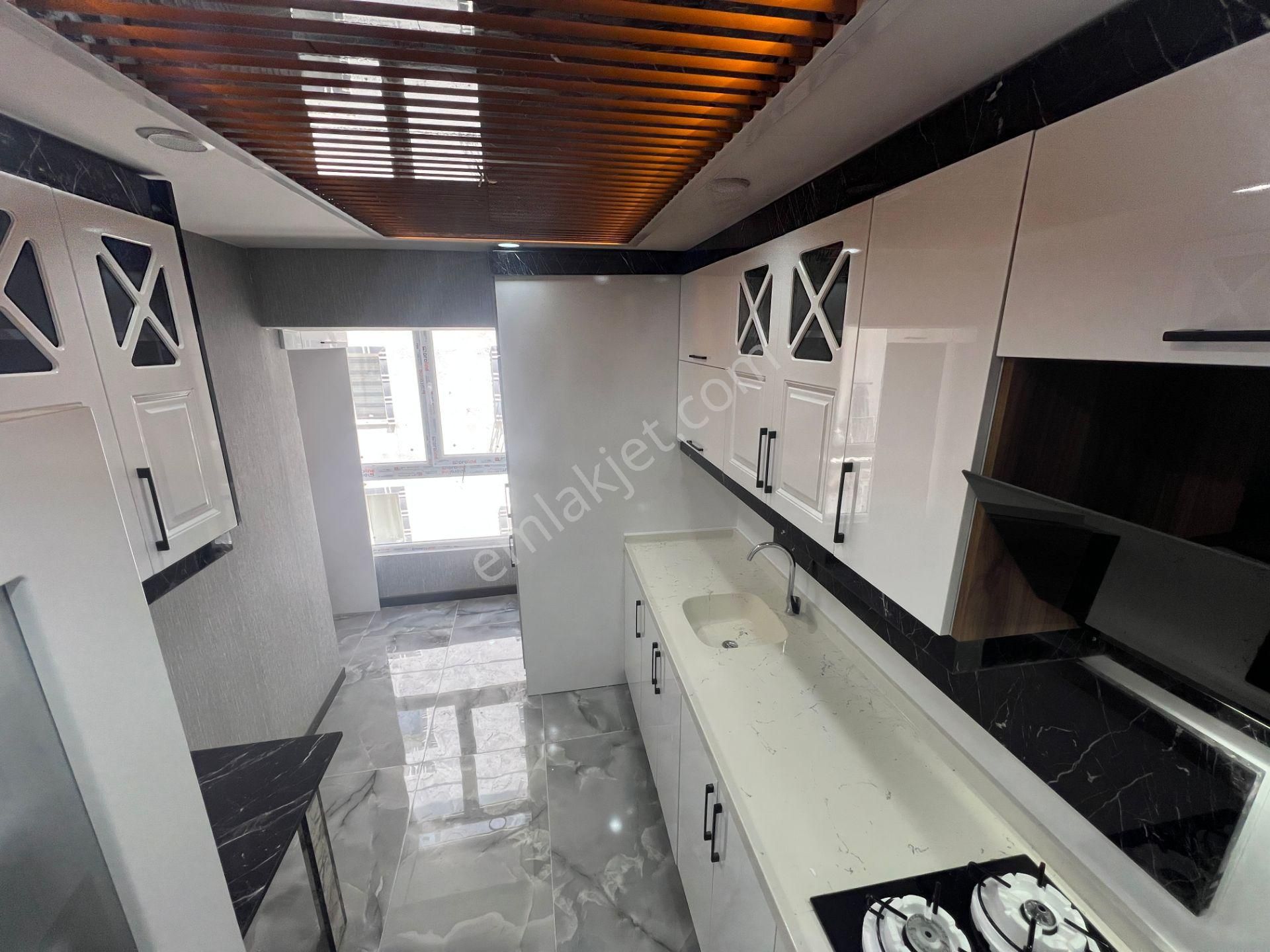 Sincan Mareşalçakmak Mah Ön Cephe 1.arakat 3+1 Satılık Daire
