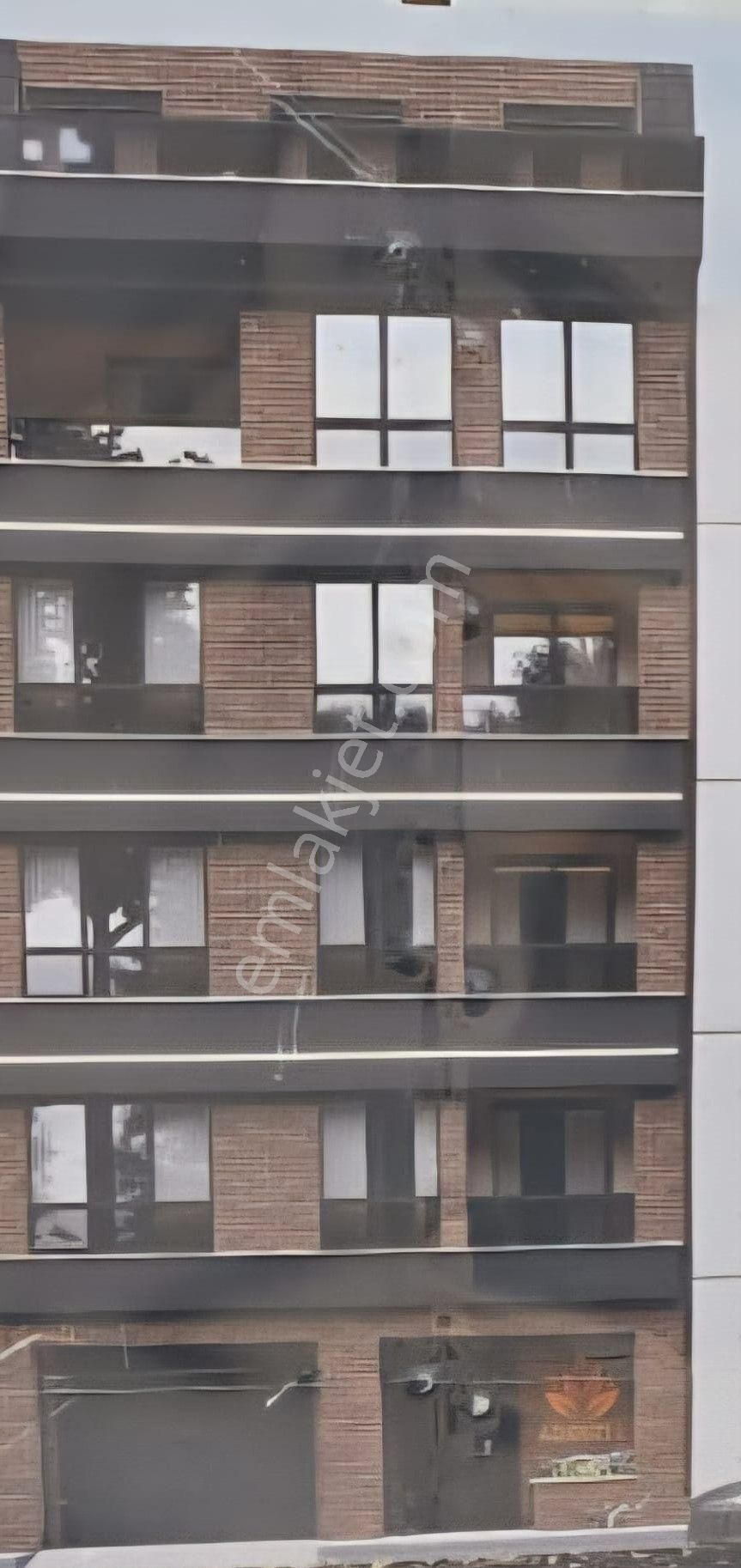 Kurtuluş Mah. Yunusemre Caddesi Yakını 2+1/ Öt-19