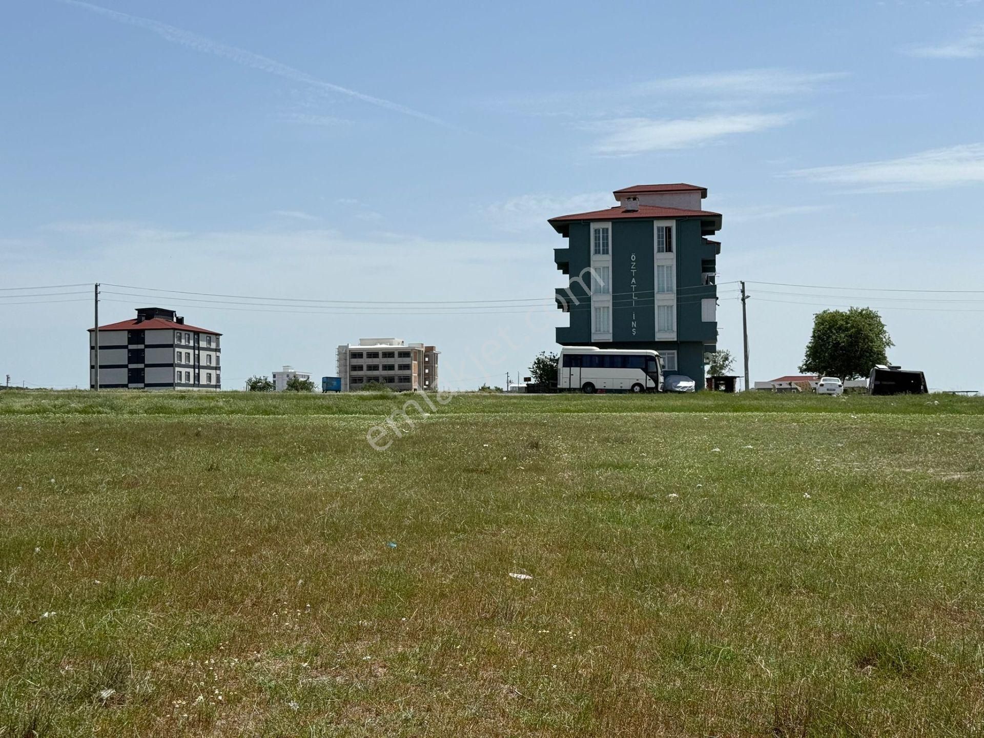 Akyüz Gayrimenkulden Kızılpınarda 683 Mt2 4 Kat İmarlı Arsa