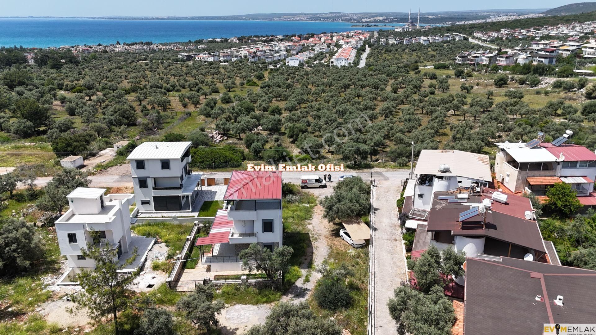 Didim Akbük'te Satılık 230 M2 Villa Arsası