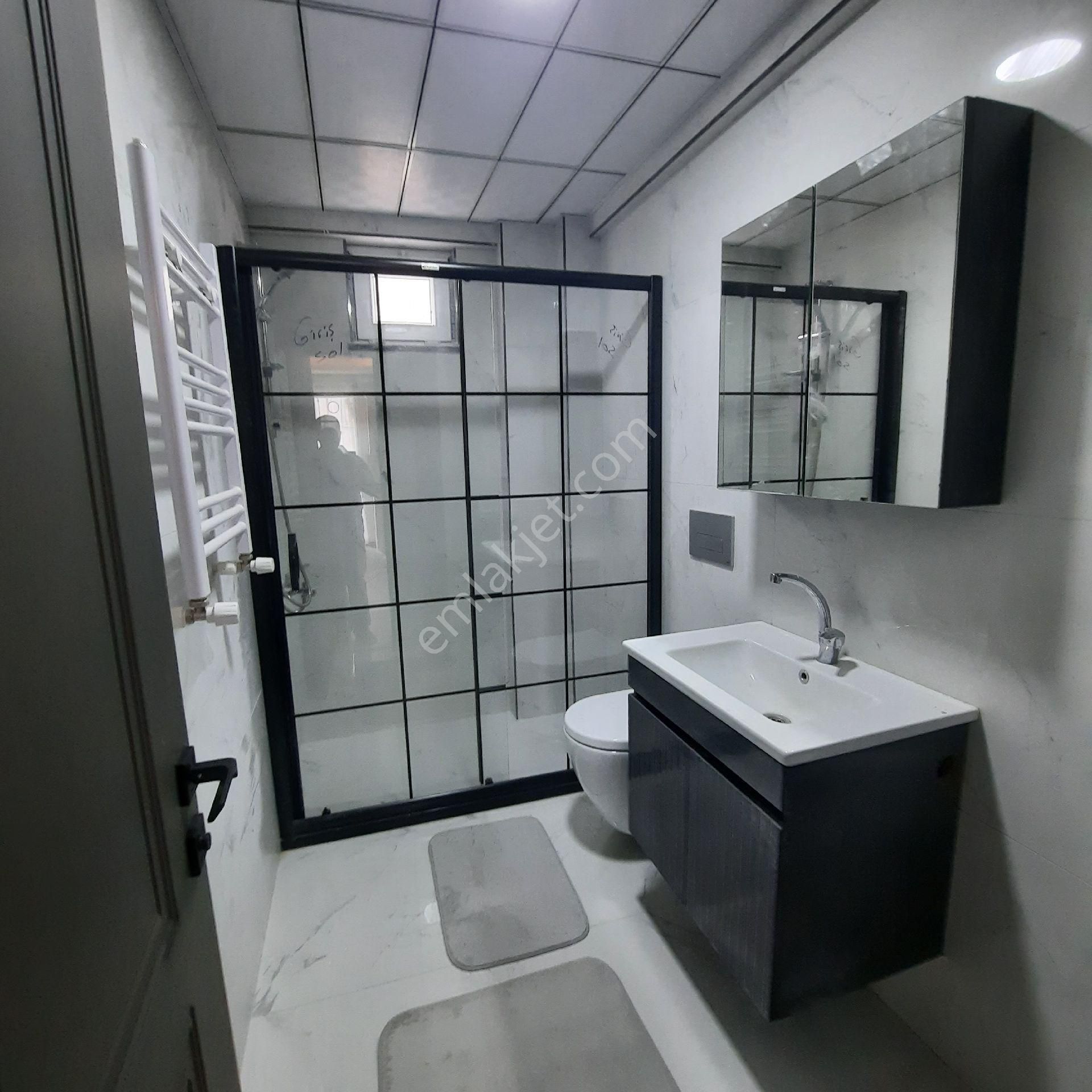 Atakum Körfez'de Tranvaya 50m Deniz Manzaralı 1+1 - Görsel 40