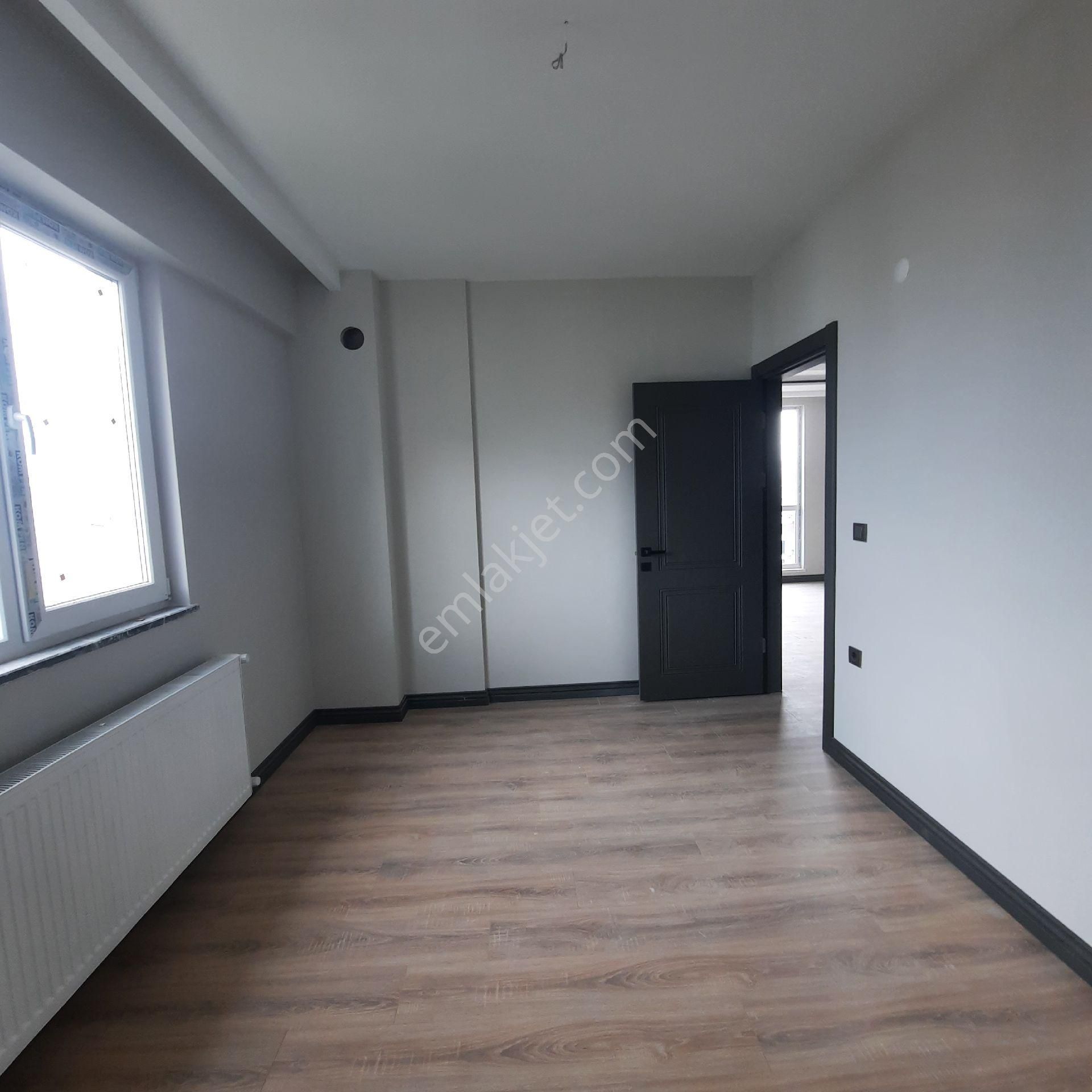 Atakum Körfez'de Tranvaya 50m Deniz Manzaralı 1+1 - Görsel 32