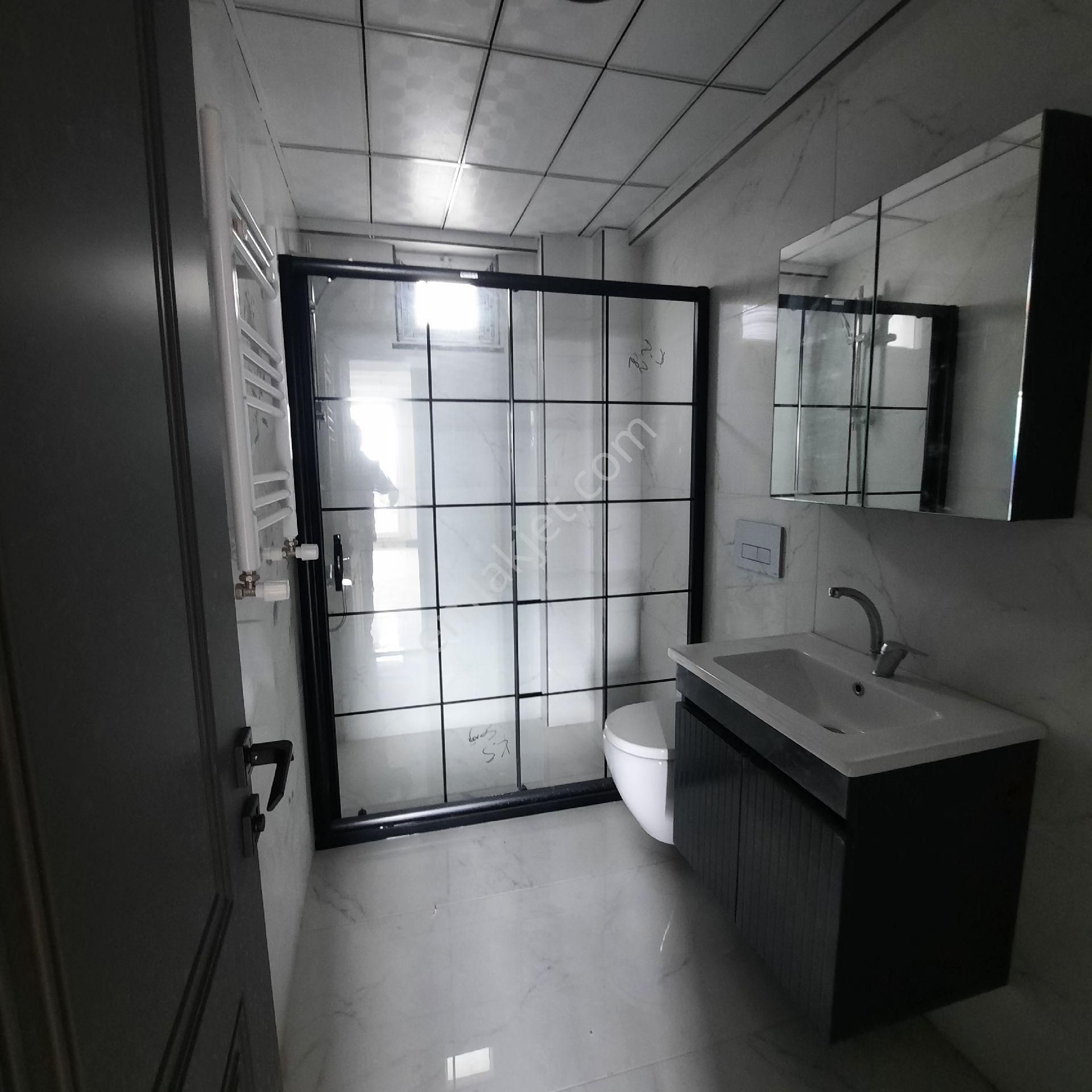 Atakum Körfez'de Tranvaya 50m Deniz Manzaralı 1+1 - Görsel 10