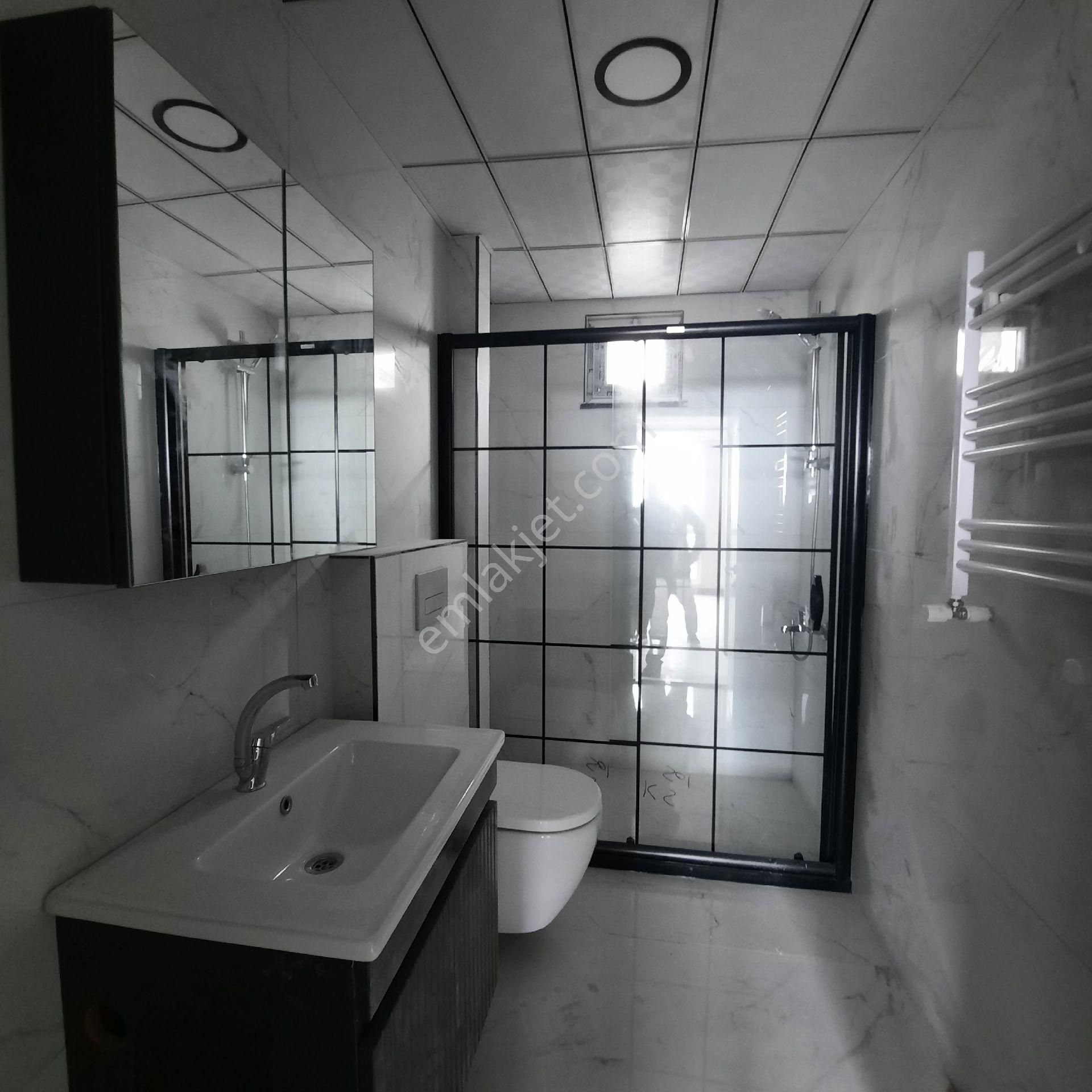 Atakum Körfez'de Tranvaya 50m Deniz Manzaralı 1+1 - Görsel 31