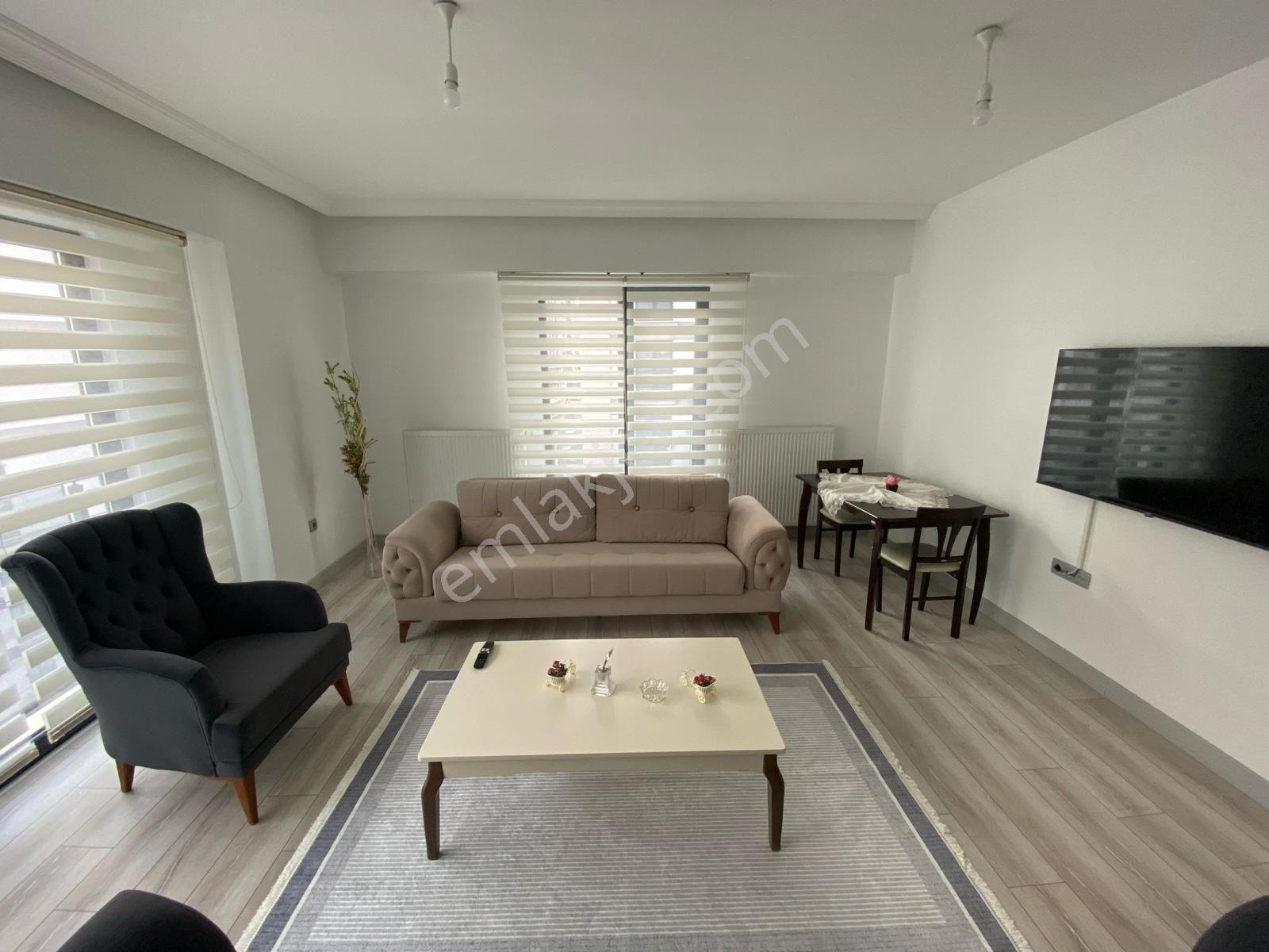 Gaziosmanpaşa Bağlarbaşı Mah. 7/b Vadi Evleri 6.kısımda Satılık 118m2 3+1 9.arakat Site İçi Daire