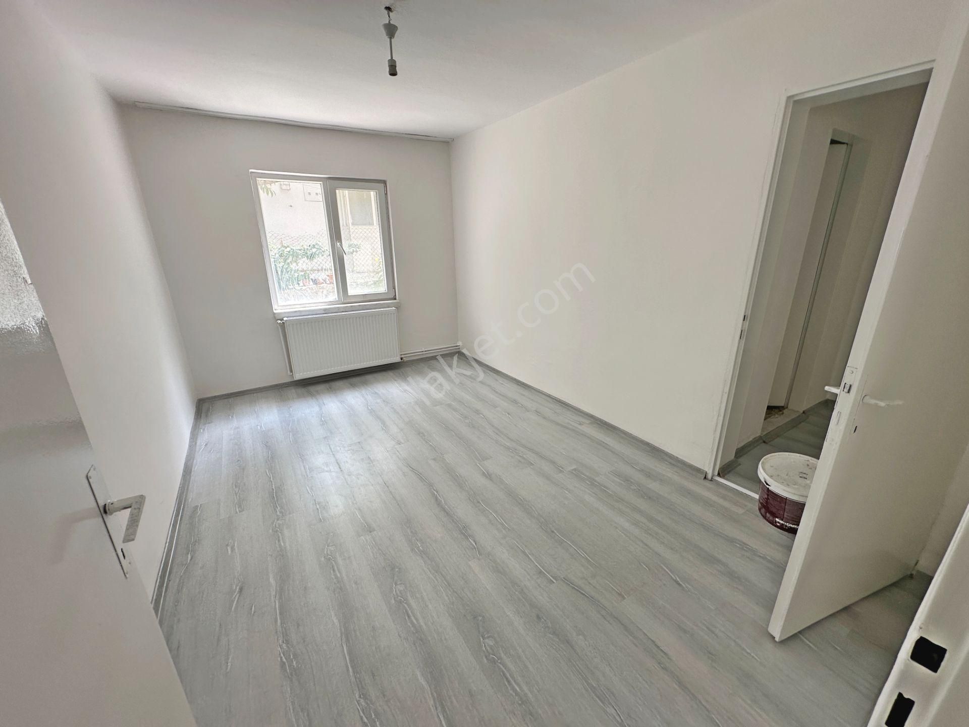 Hasanoğlan'da Muzaffer Ekşi Mahallesi İki Katlı Takasa Uygun Satılık Müstakil Ev - Görsel 10