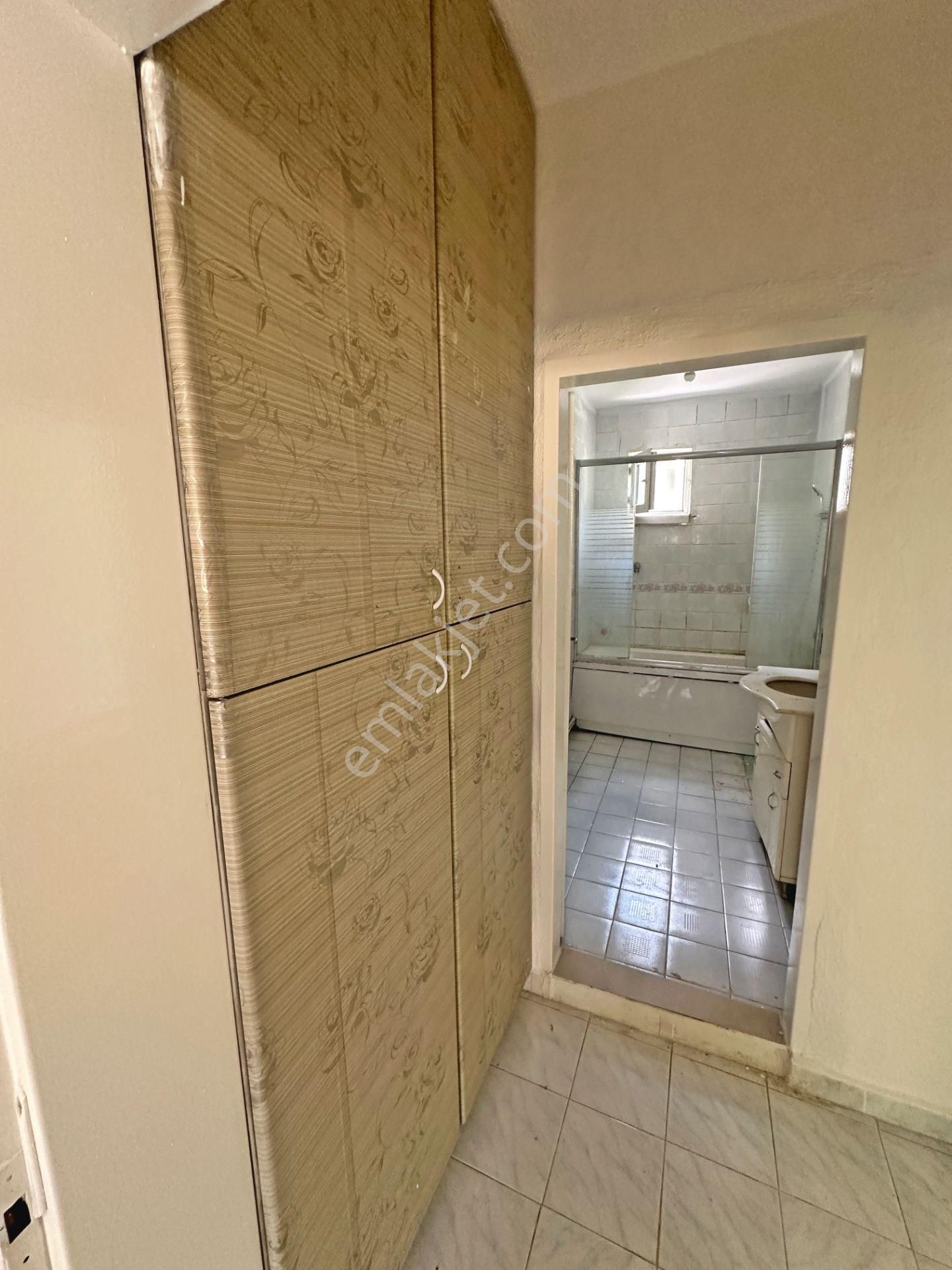 Hasanoğlan'da Muzaffer Ekşi Mahallesi İki Katlı Takasa Uygun Satılık Müstakil Ev - Görsel 29