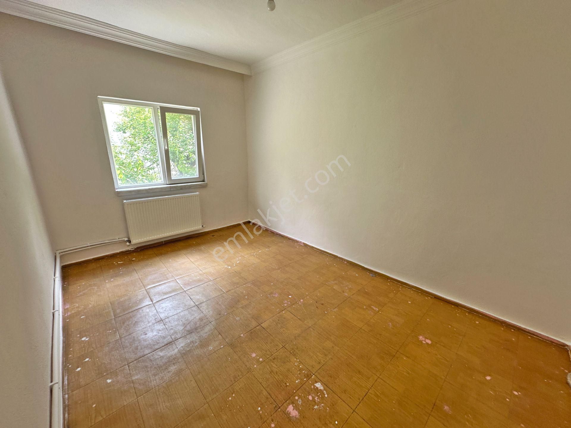 Hasanoğlan'da Muzaffer Ekşi Mahallesi İki Katlı Takasa Uygun Satılık Müstakil Ev - Görsel 31