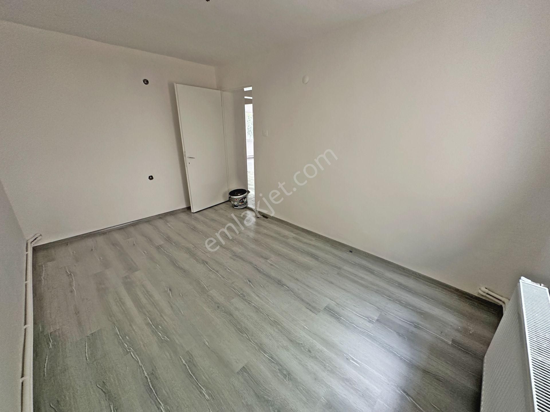 Hasanoğlan'da Muzaffer Ekşi Mahallesi İki Katlı Takasa Uygun Satılık Müstakil Ev - Görsel 14