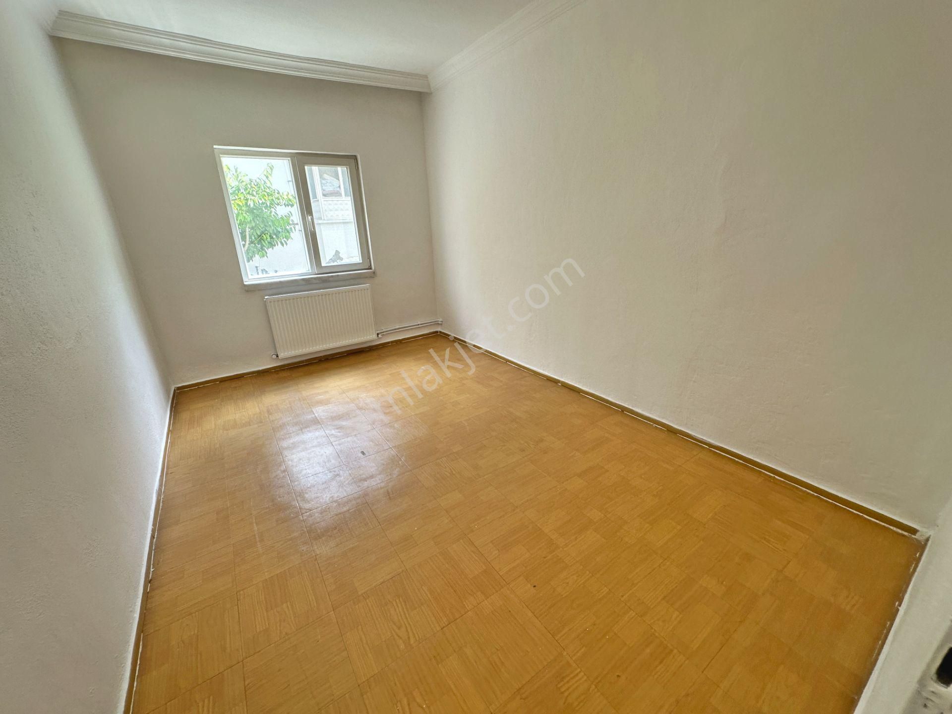 Hasanoğlan'da Muzaffer Ekşi Mahallesi İki Katlı Takasa Uygun Satılık Müstakil Ev - Görsel 27